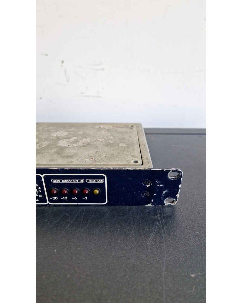 Ashly SC-50 Peak Limiter Compressor - Effect Processor - Fair - image 2