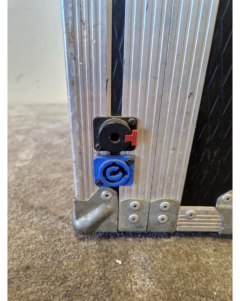 Unbranded Flight Case - Built In Adapter - Black - Flight Case - Good - image 7