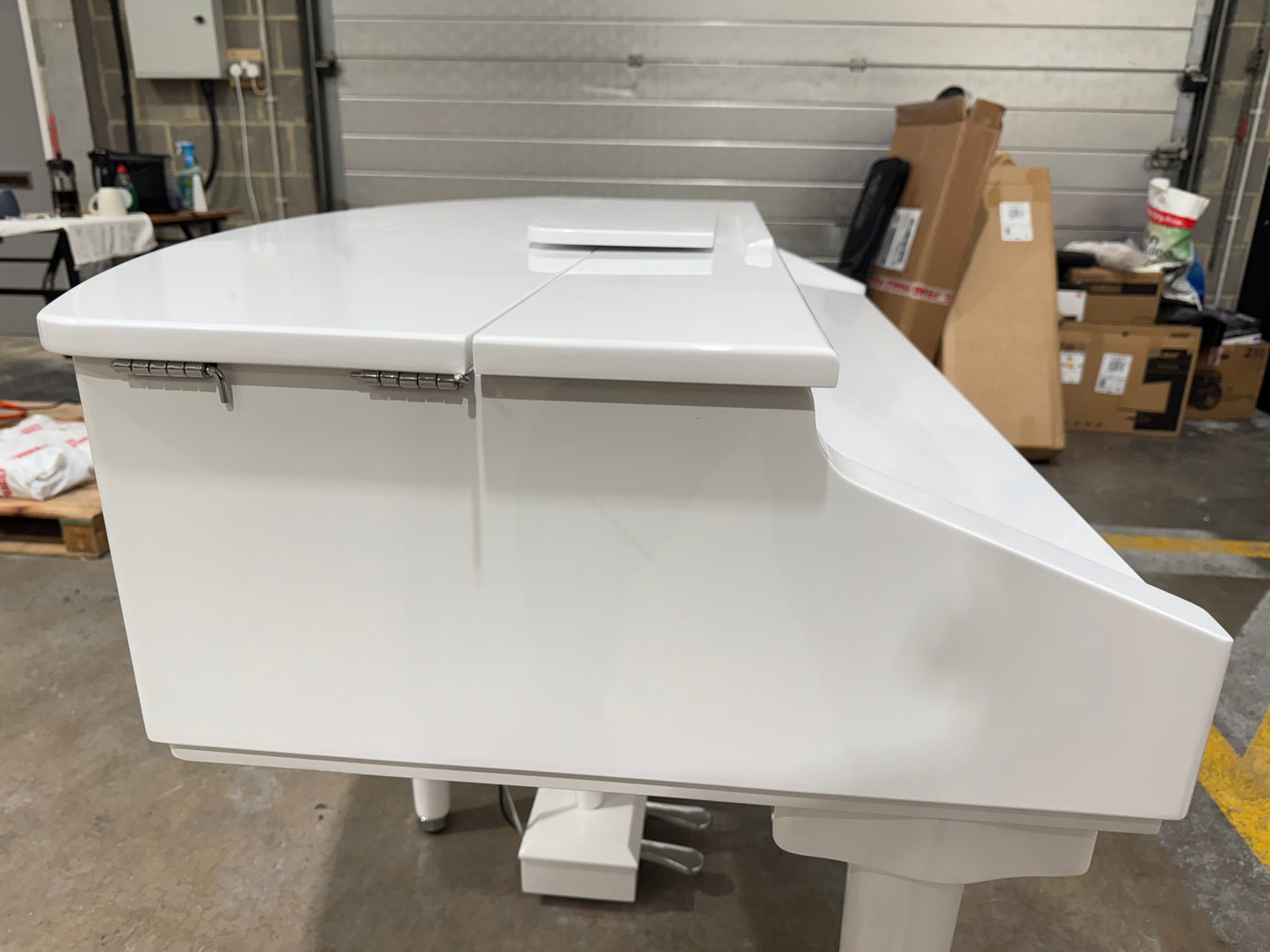 Gear4Music Grand Digital Piano - Model GDP-200 - Gloss White RRP £1349