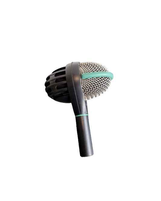 AKG D112 Kick Drum Mic - Microphone - Excellent w/ Original Box & Manuals