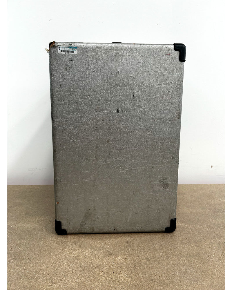 Roland Cube-60 Silver - Guitar Amplifier - Fair - image 7
