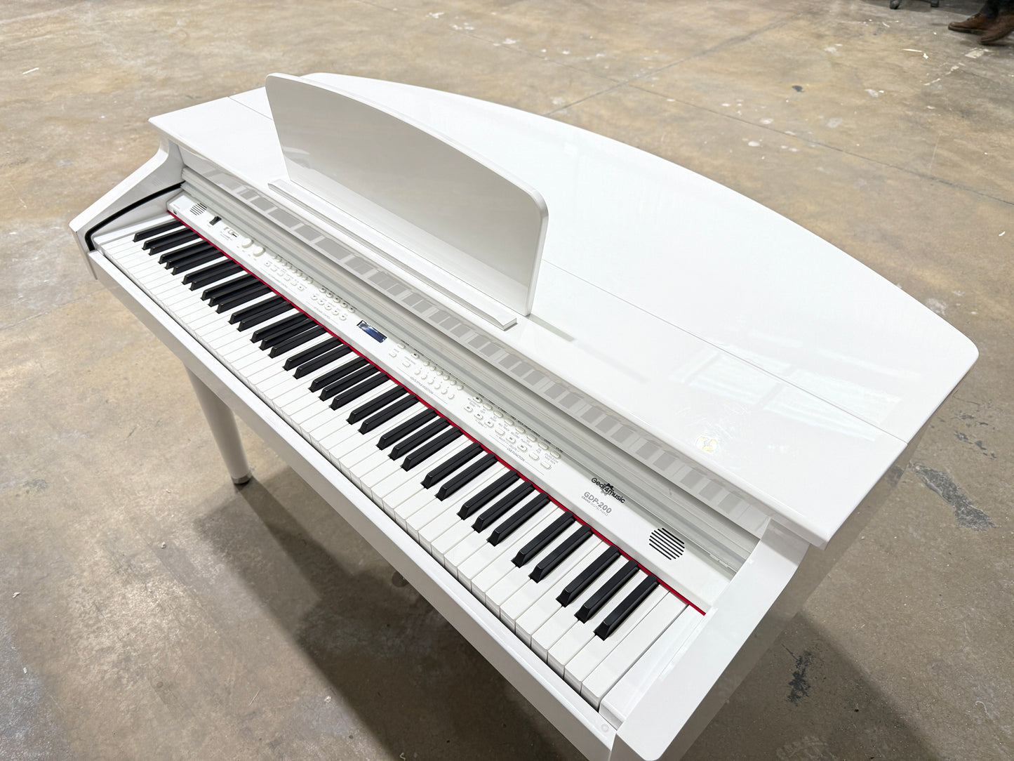 Gear4Music Grand Digital Piano - Model GDP-200 - Gloss White RRP £1349