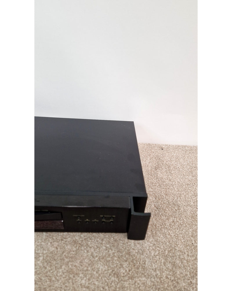 Rotel RCD-1072 - CD Player - Good w/ remote - image 7
