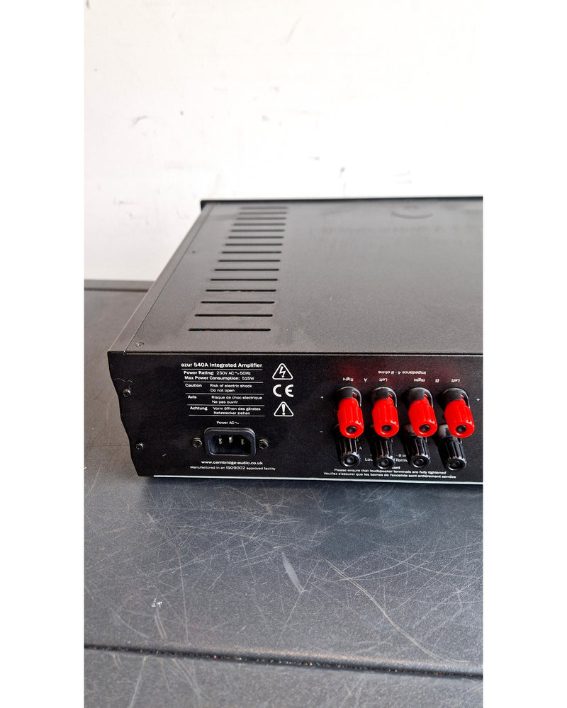 Cambridge Audio Azur 540A - Hi-Fi Amplifier - Black - Excellent w/ remote_control & Manuals - image 14