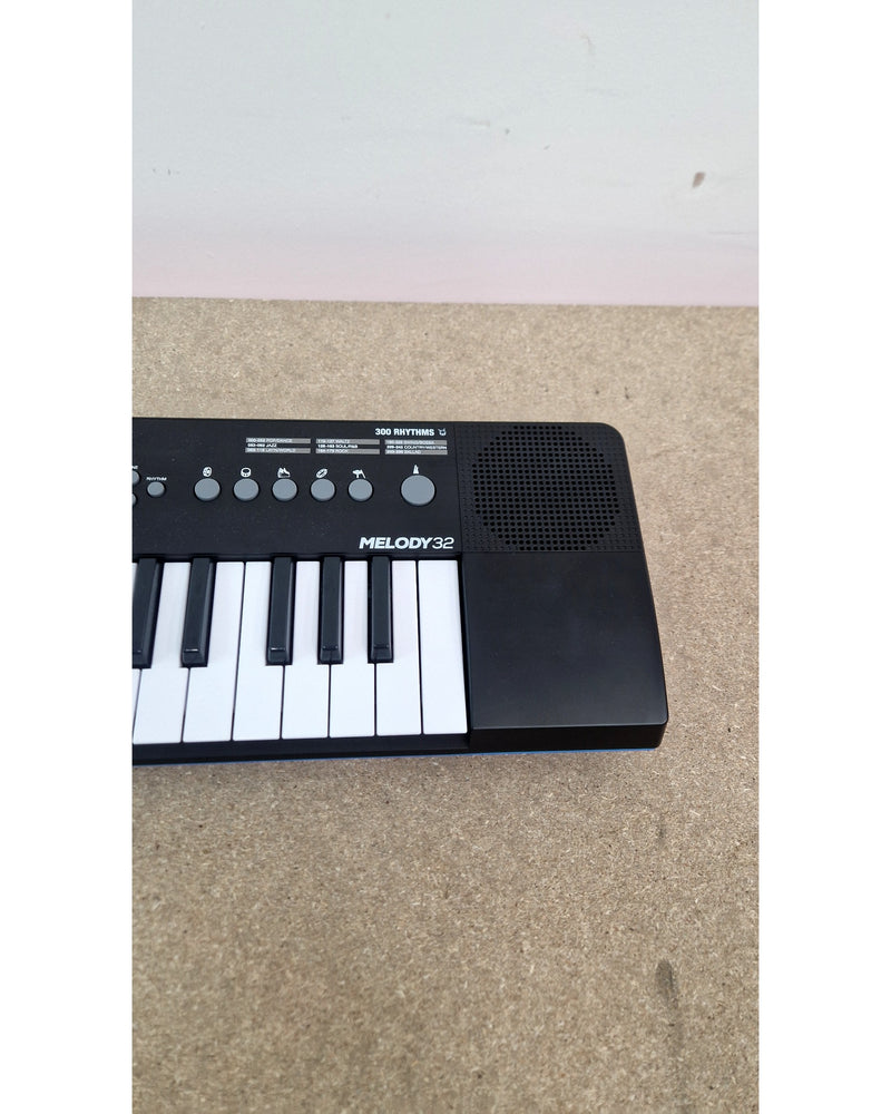 Alesis Melody 32 - Musical Keyboards - Excellent - image 2