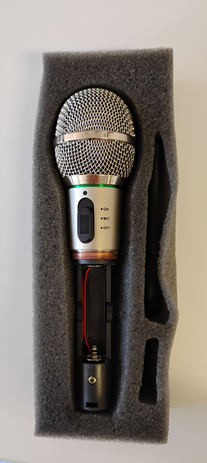 Rlaky AT-309 Wired / Wireless Microphone + Wireless Receiver w/ Original Box