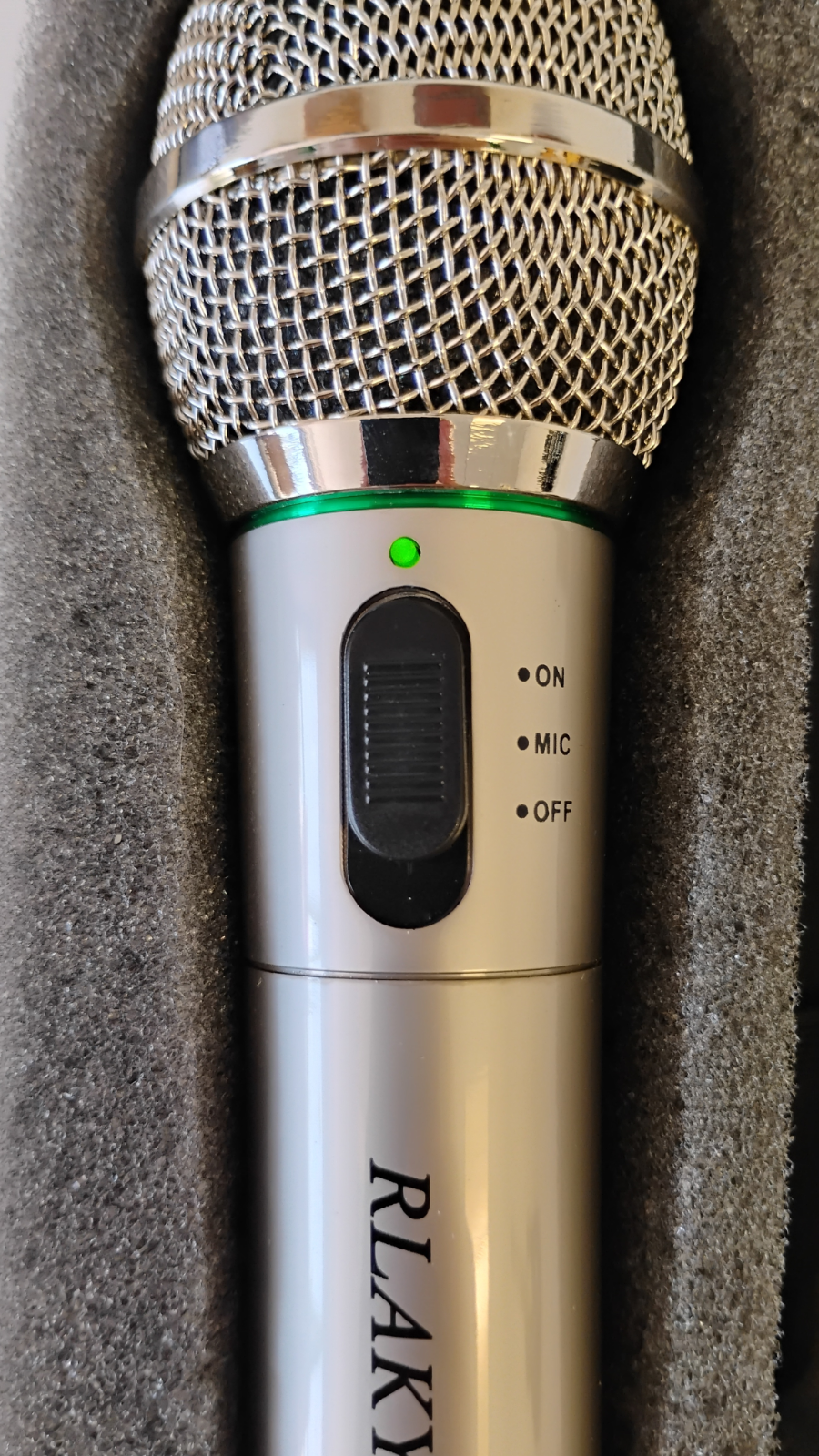 Rlaky AT-309 Wired / Wireless Microphone + Wireless Receiver w/ Original Box