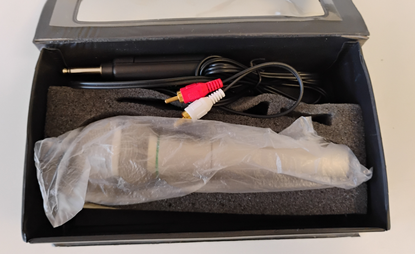 Rlaky AT-309 Wired / Wireless Microphone + Wireless Receiver w/ Original Box