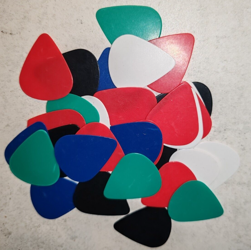 10 new guitar picks selection of colours 0.46mm gauge electric acoustic ukulele - image 1