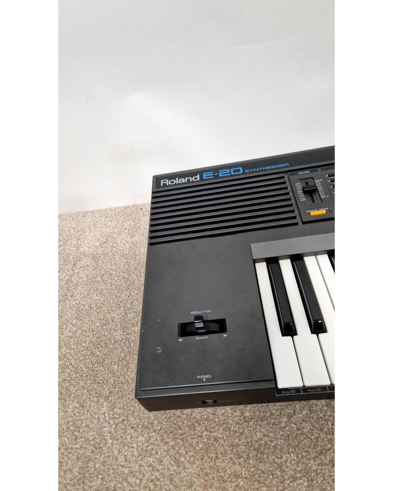 Roland E20/924630 - Excellent - image 6