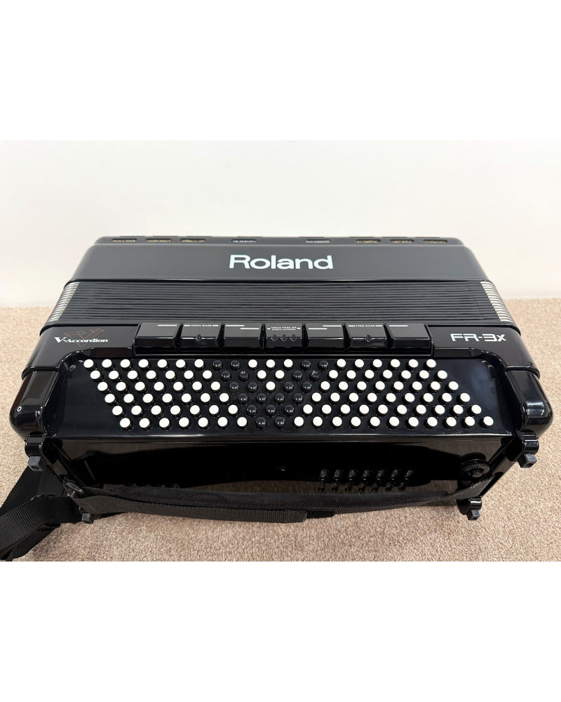 Roland FR-3X - Accordion - Black - Excellent w/ Manuals, Soft Case, Original Power Supply - image 7