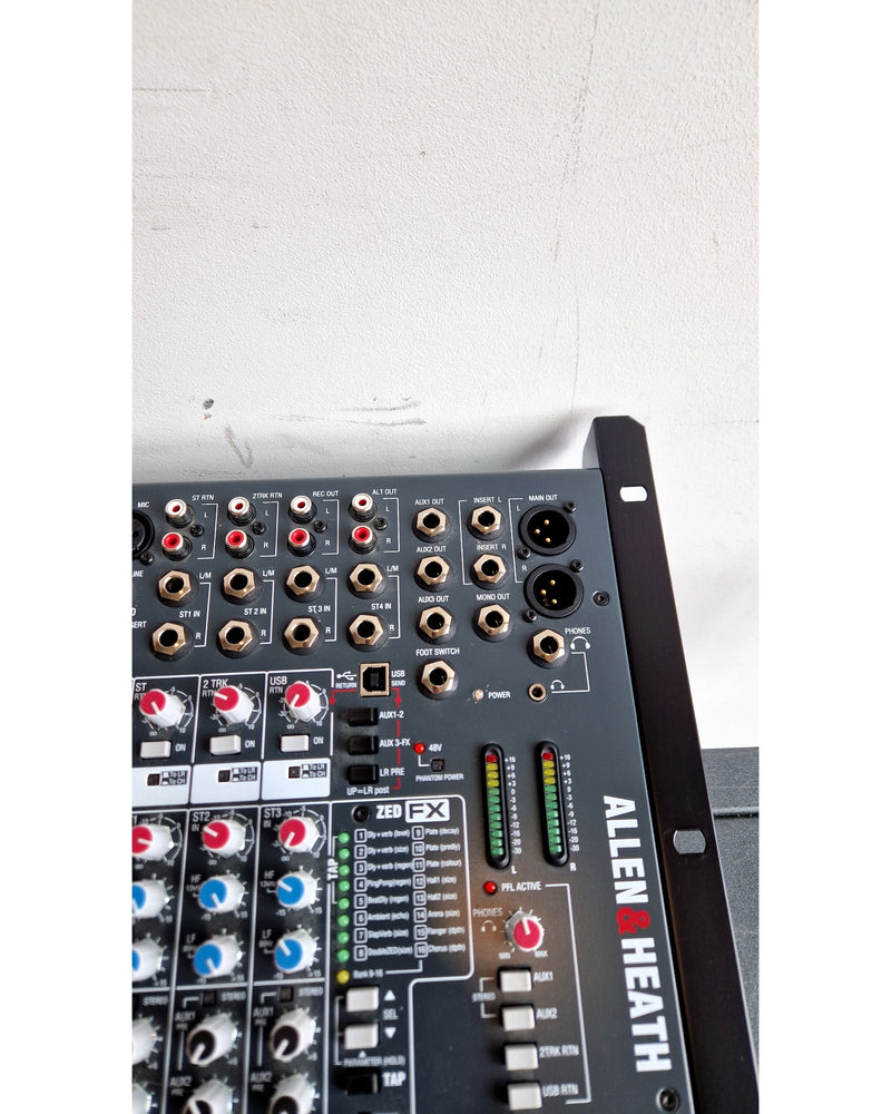 Allen & Heath ZED 16FX - Mixer - Excellent w/ Manuals - image 2