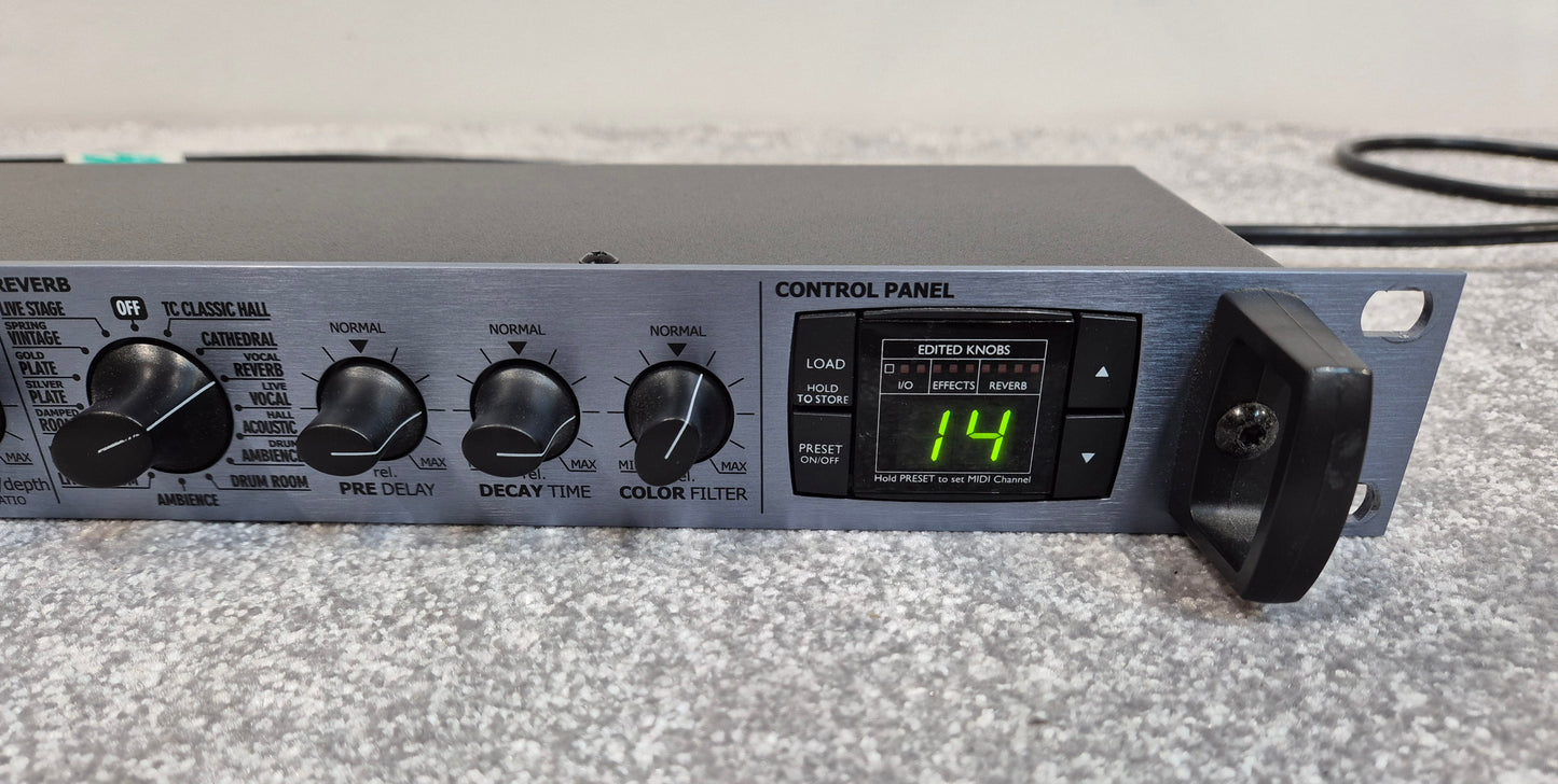 TC Electronic M350 - Dual-Engine Effects Processor - Rack Mounted