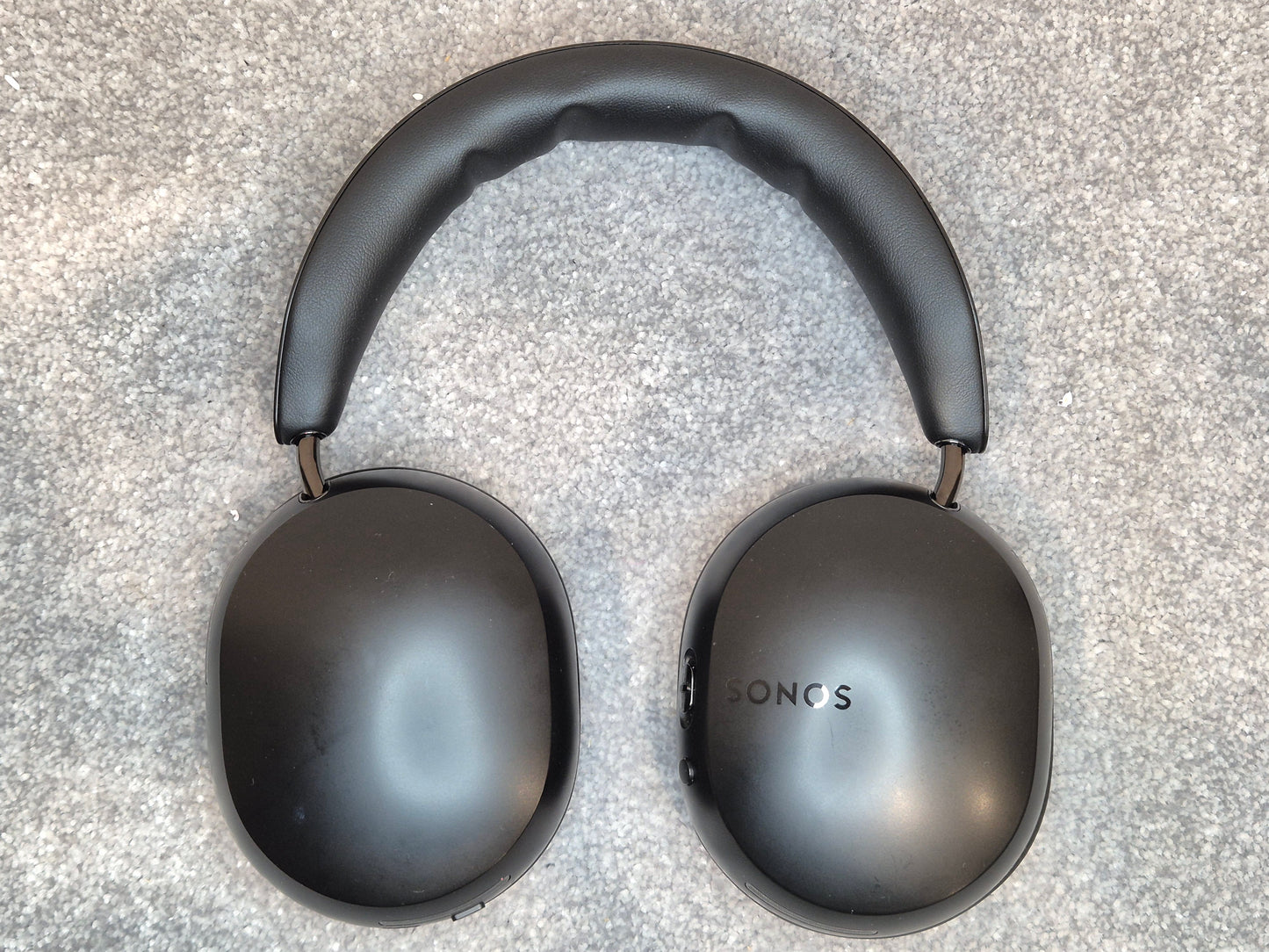 Sonos Ace - Black - Premium Over-Ear Wireless Headphones + Case