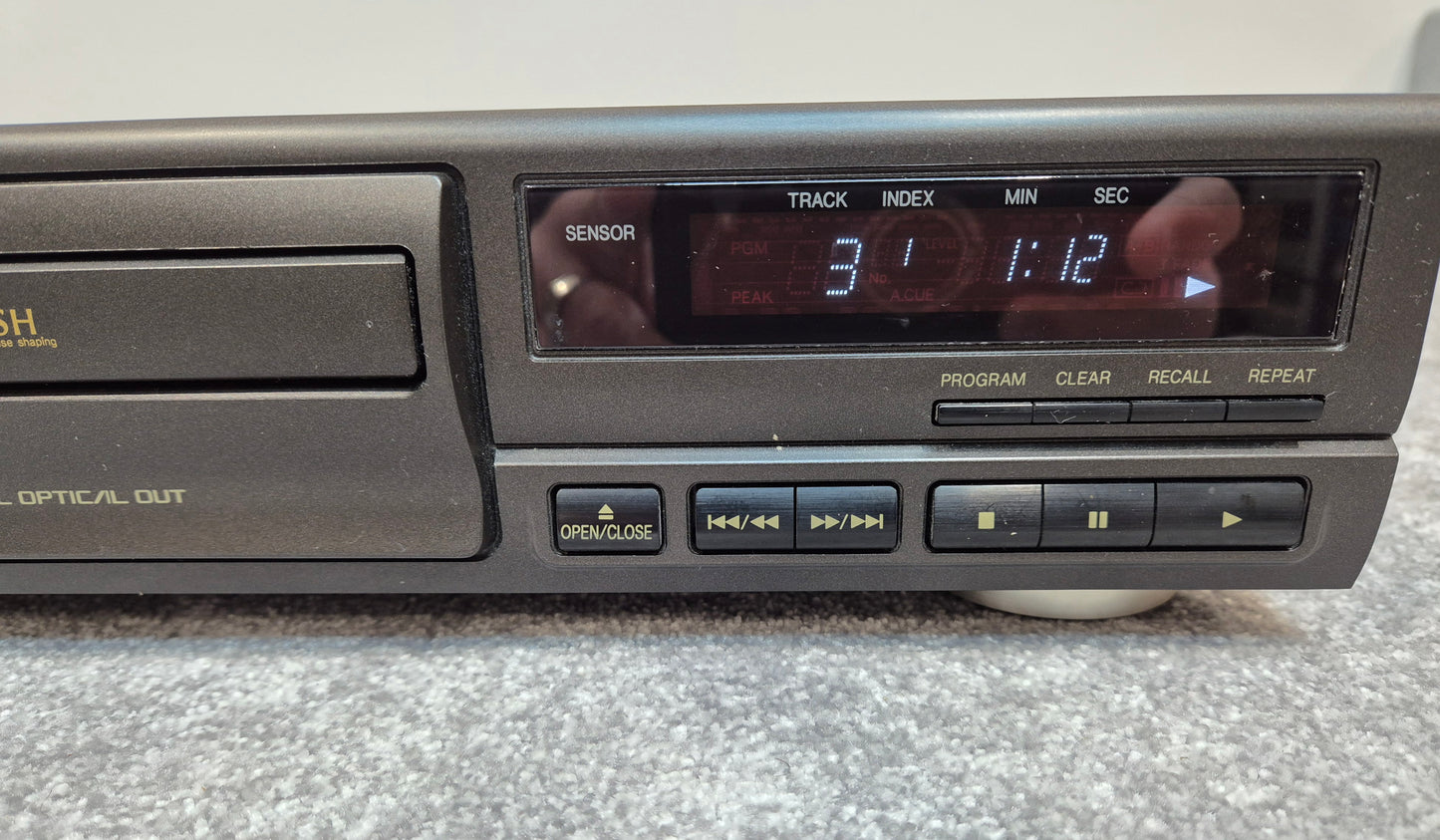 Technics SL-PG490 CD Player - Black - Stereo Hi-Fi CD Player