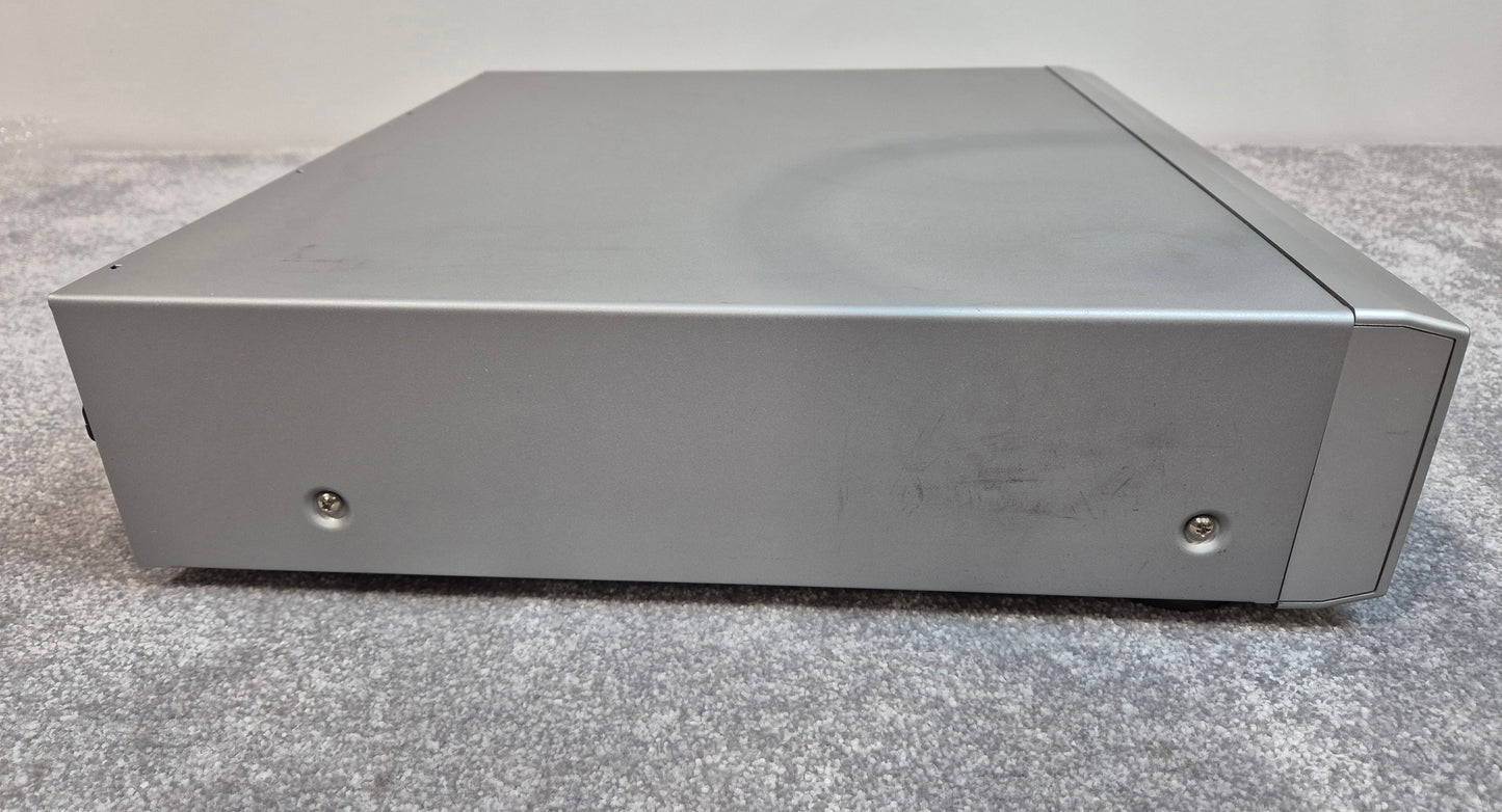 Sony CD Recorder RCD-W100 - 2-Disc CD-RW Recorder