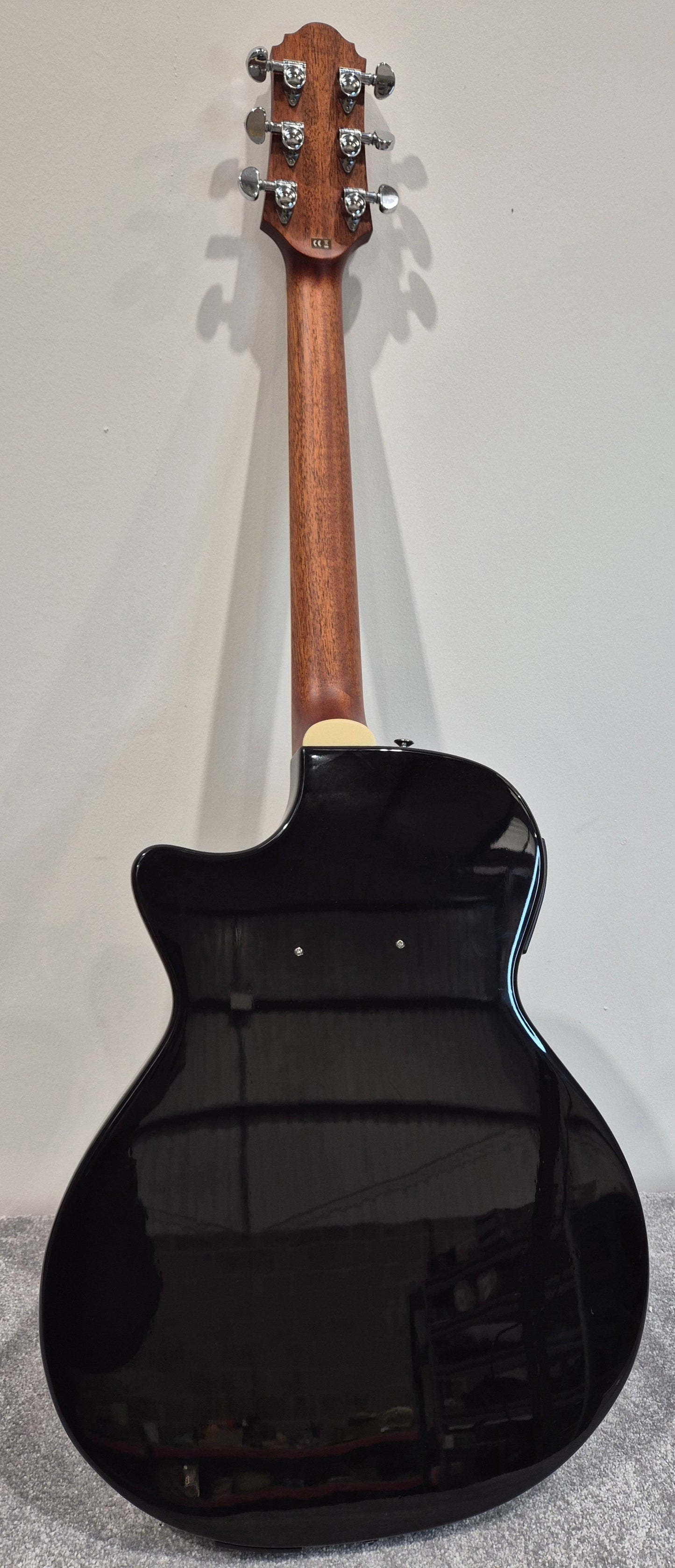 Crafter SA-TMVS Guitar - Hybrid Acoustic-Electric Guitar - Original Hard Case