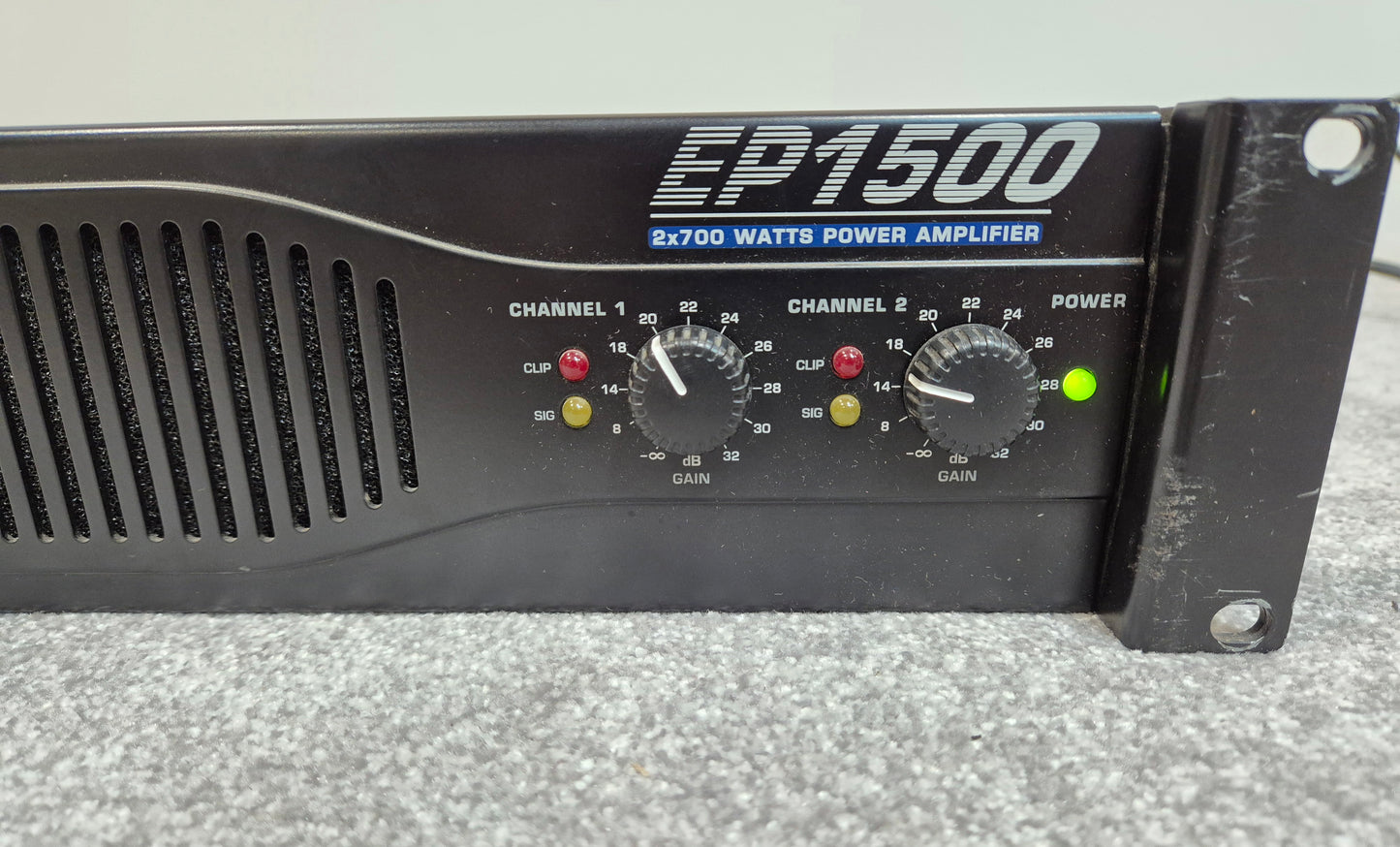 Behringer EP1500 Amplifier - 2 Channel Amp - Black