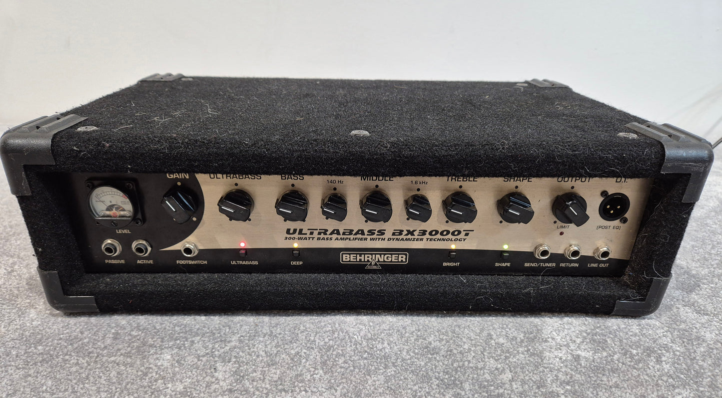 Behringer Ultrabass BX3000T - 300 Watt Bass Amplifier