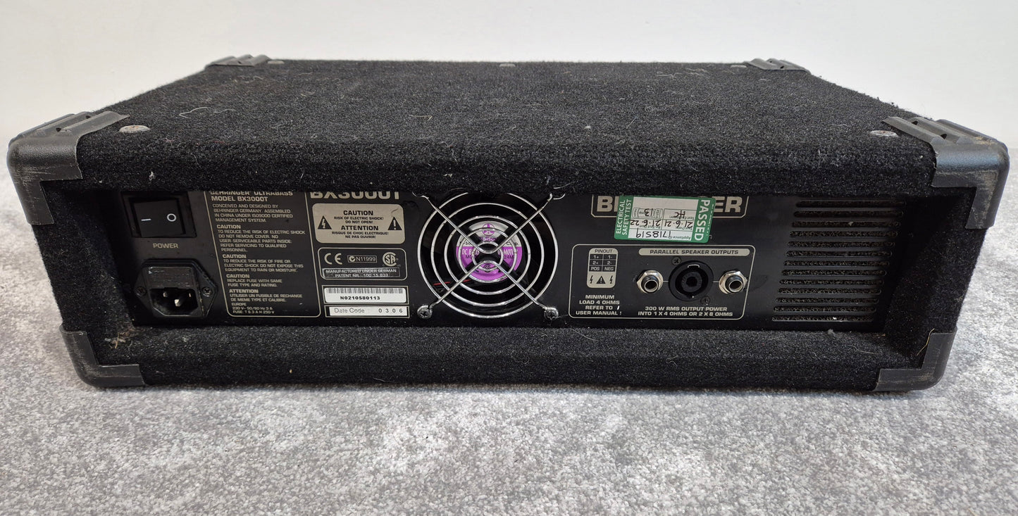 Behringer Ultrabass BX3000T - 300 Watt Bass Amplifier