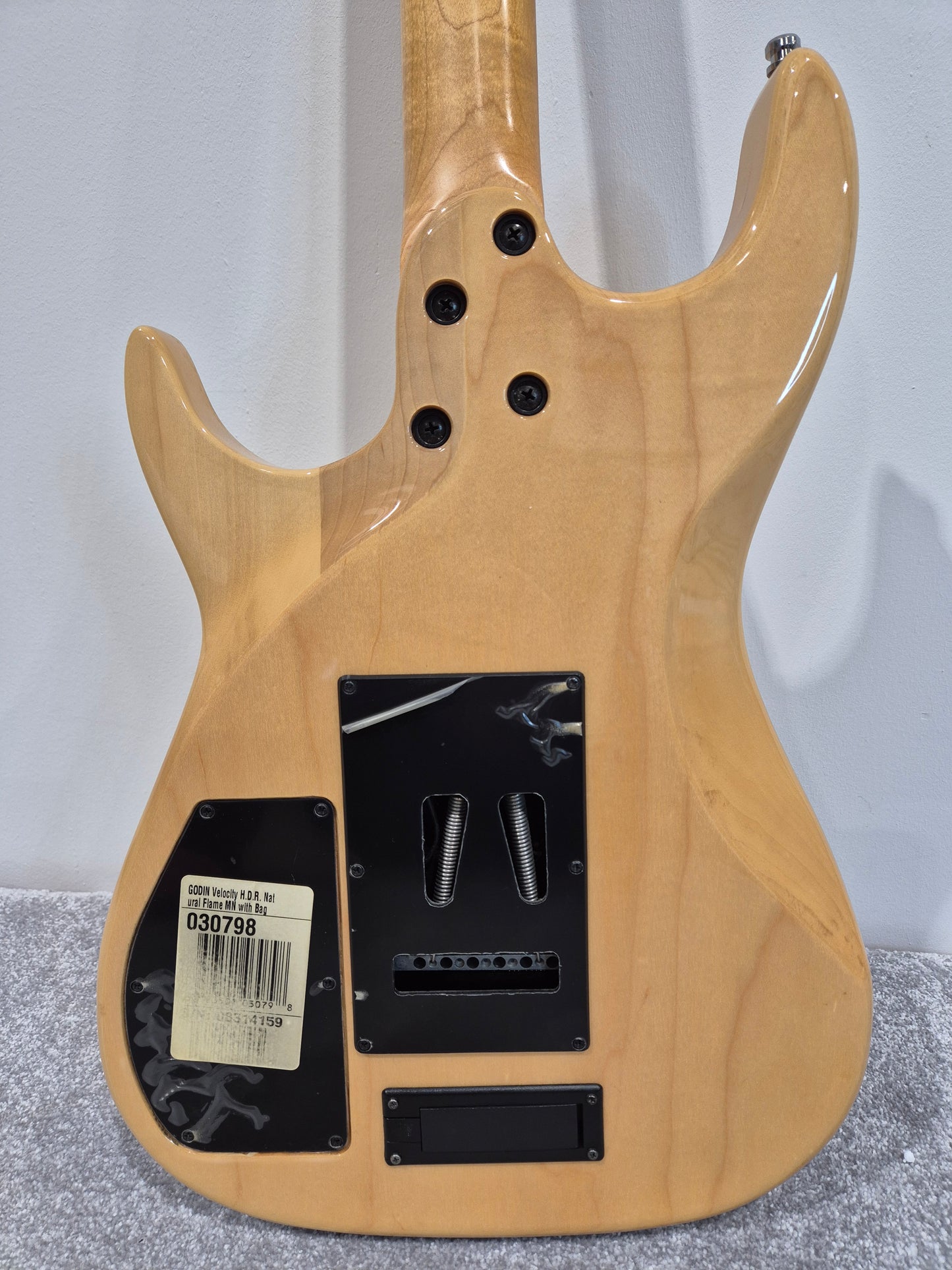 Godin Velocity Active Electric Guitar, Comes with Godin Soft Gig Bag + Tremolo Bar