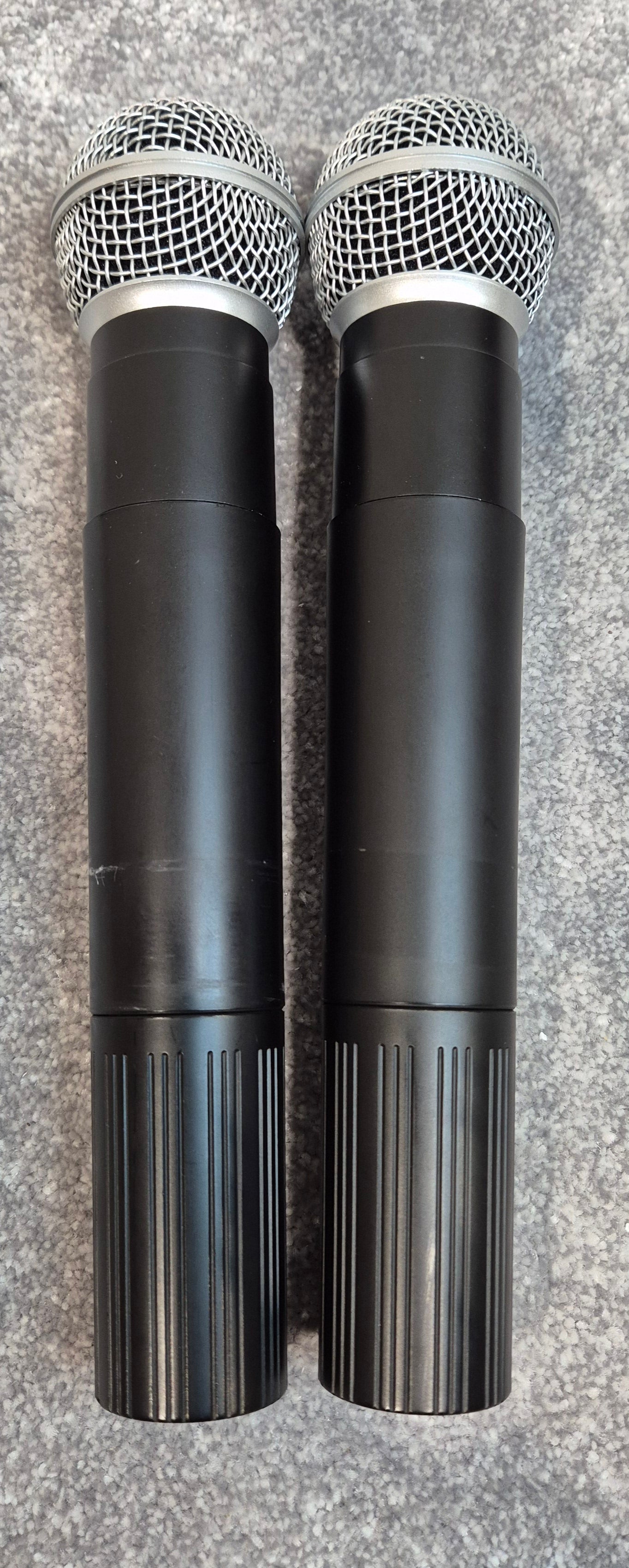 Prosound L59AW Twin Microphone Portable VHF Wireless + Black Case
