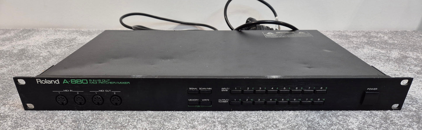 Roland A-880 MIDI Programmable Patcher / Mixer - Rack Mounted