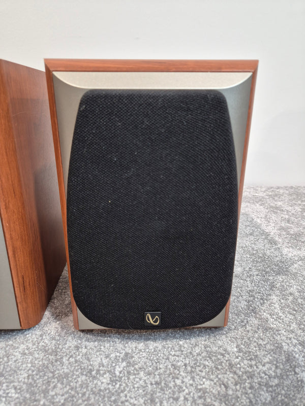 Infinity Alpha 5 – Single Bookshelf Speaker – Very Good