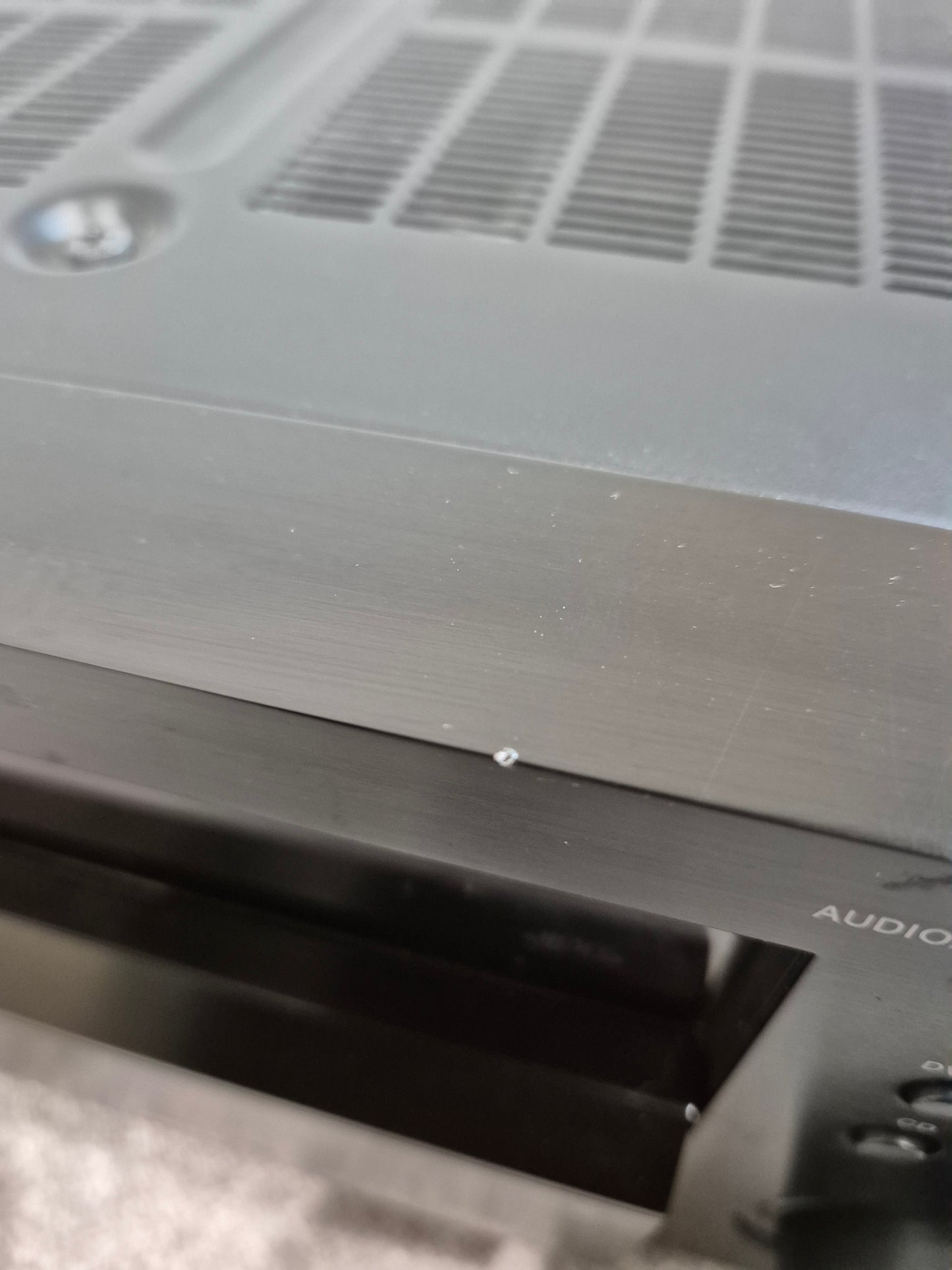 Pioneer VSX 1015 - 7.1 Channel Receiver - 120 Watts per Channel