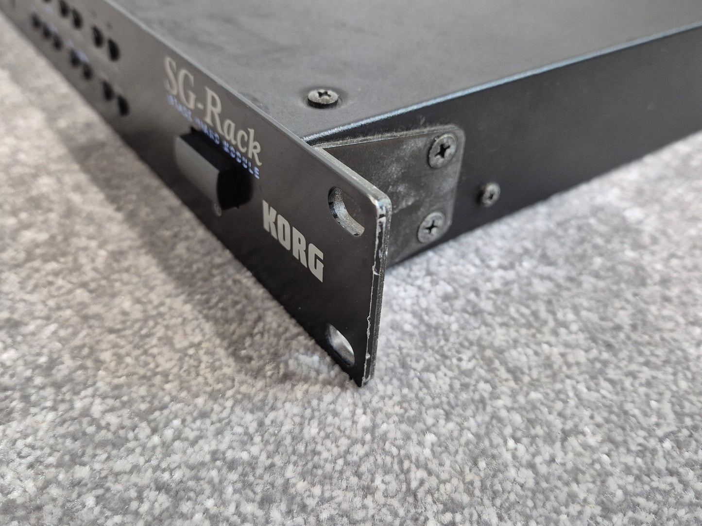 Korg SG Rack Module - Digital Synthesizer - Piano and Electric Piano Sounds