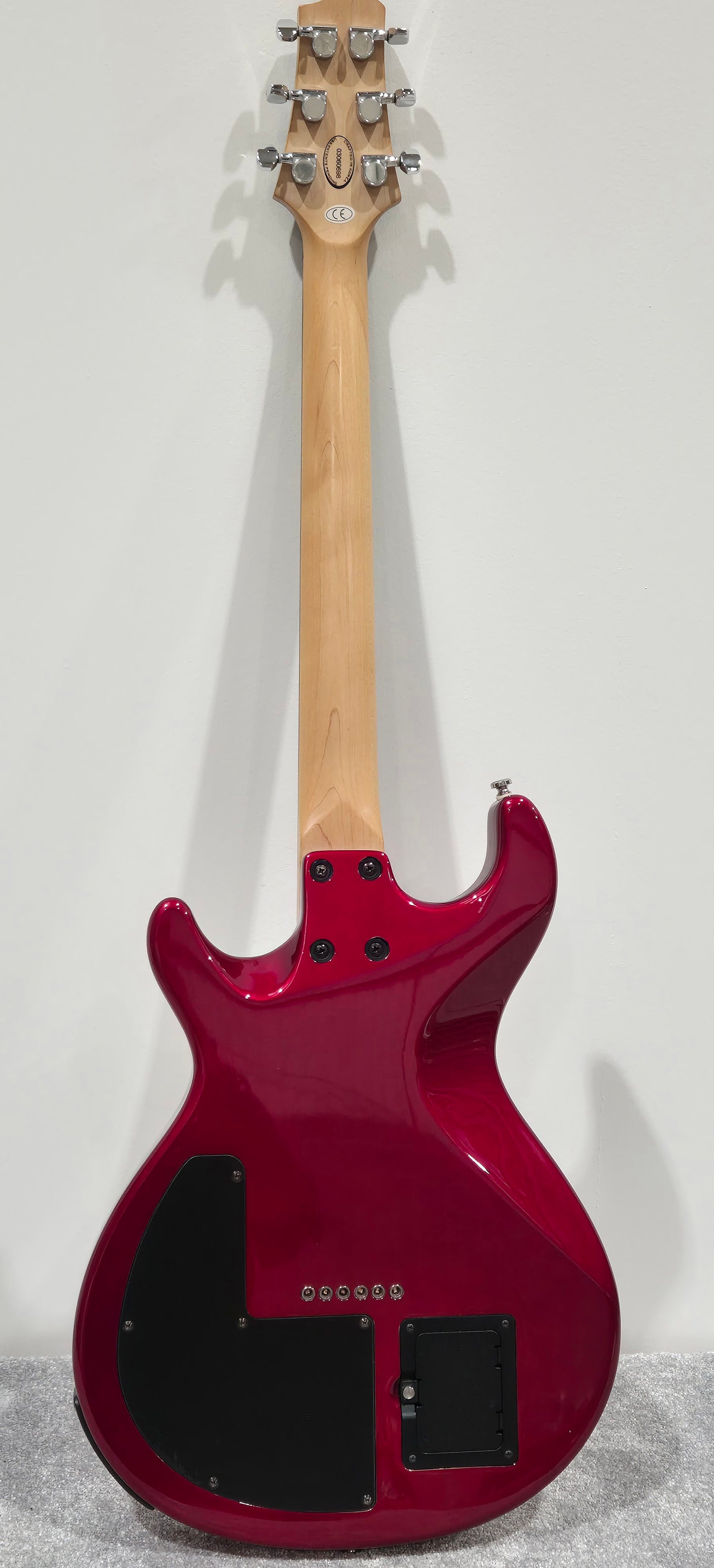 Line 6 Variax 500 Cherry Red - Solid Body Modelling Electric Guitar - Soft Gig Bag
