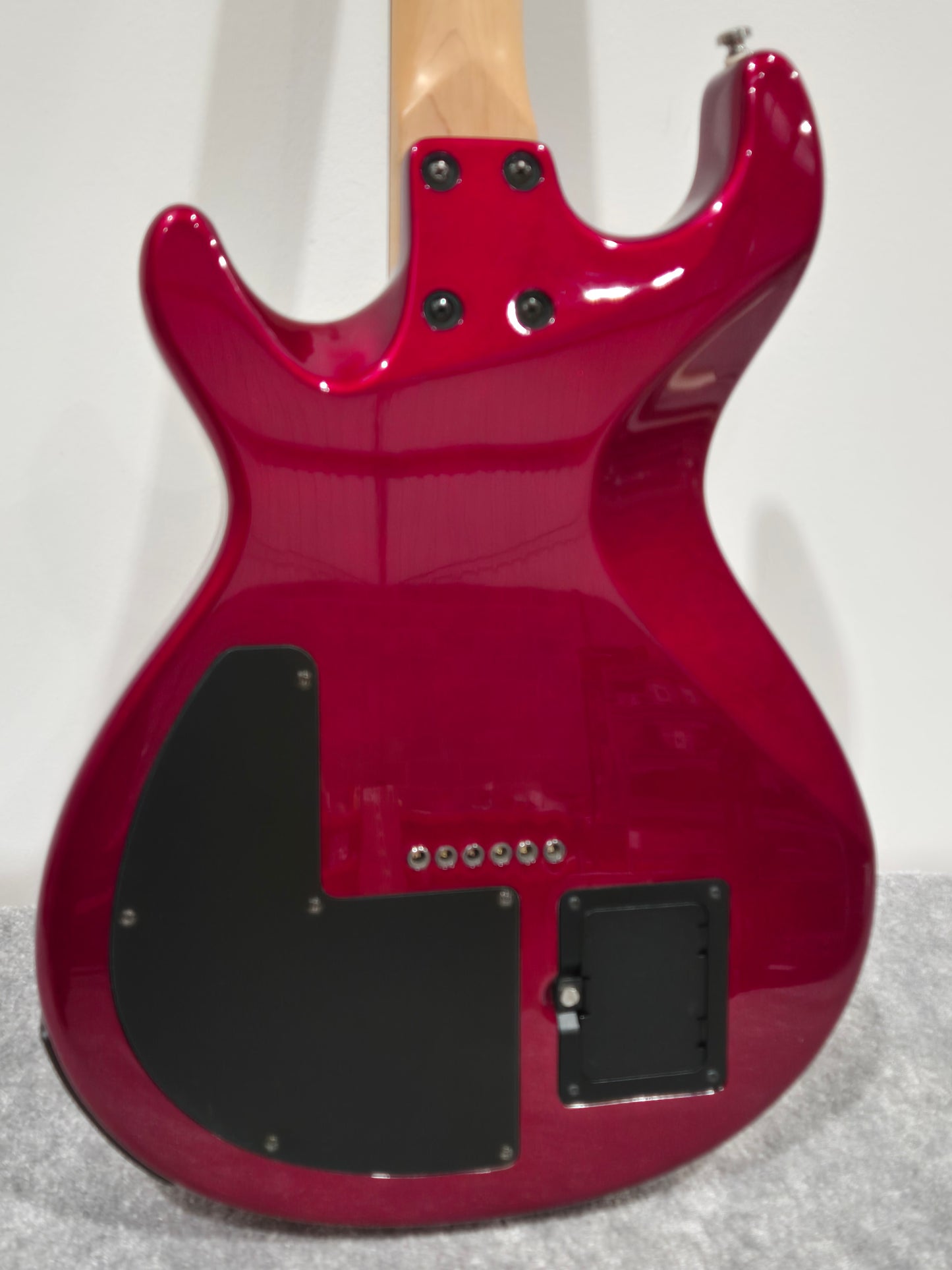 Line 6 Variax 500 Cherry Red - Solid Body Modelling Electric Guitar - Soft Gig Bag
