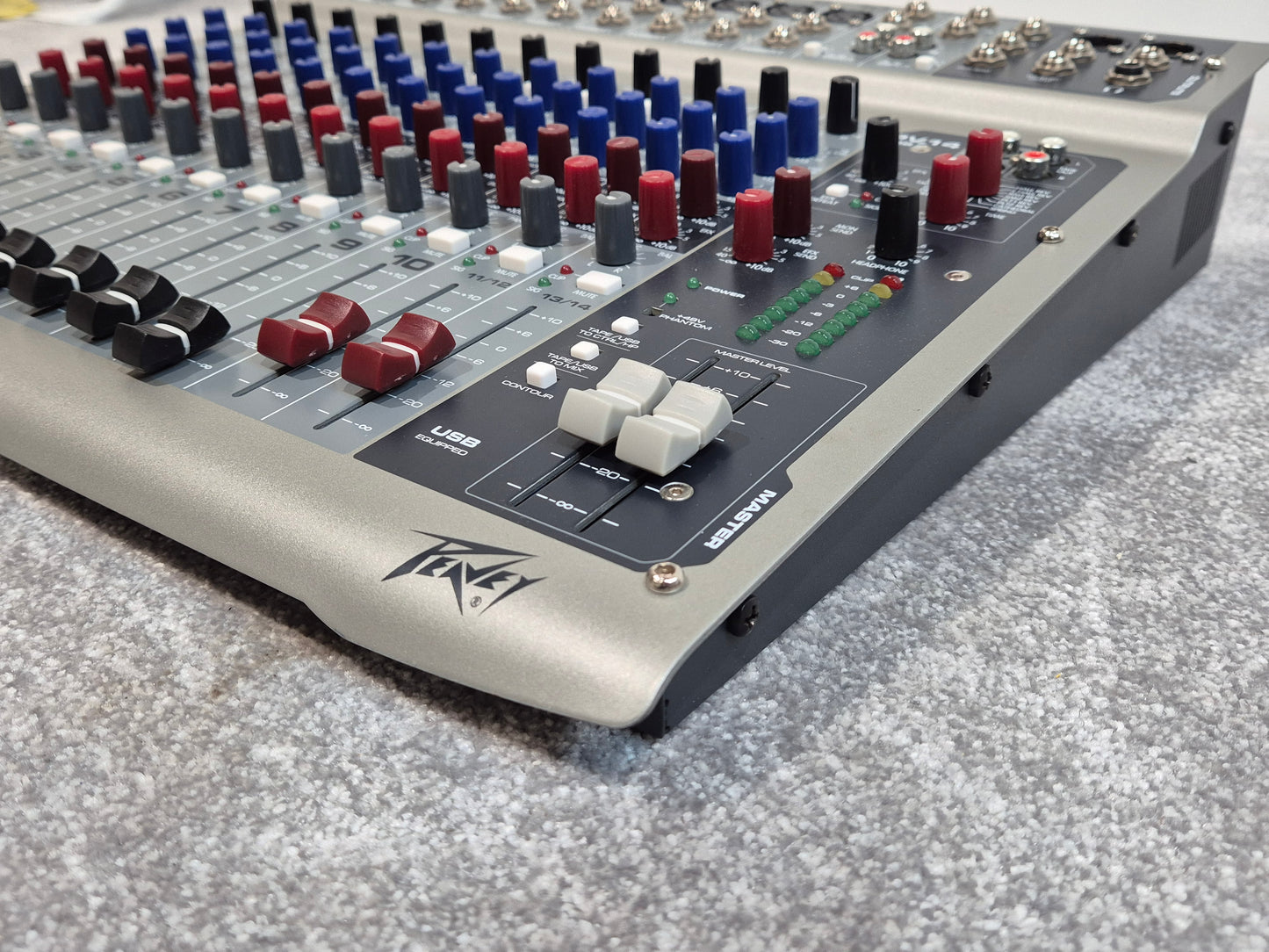 Peavey PV 14 USB Mixer - 14-Channel Mixer - Built-in DSP Effects