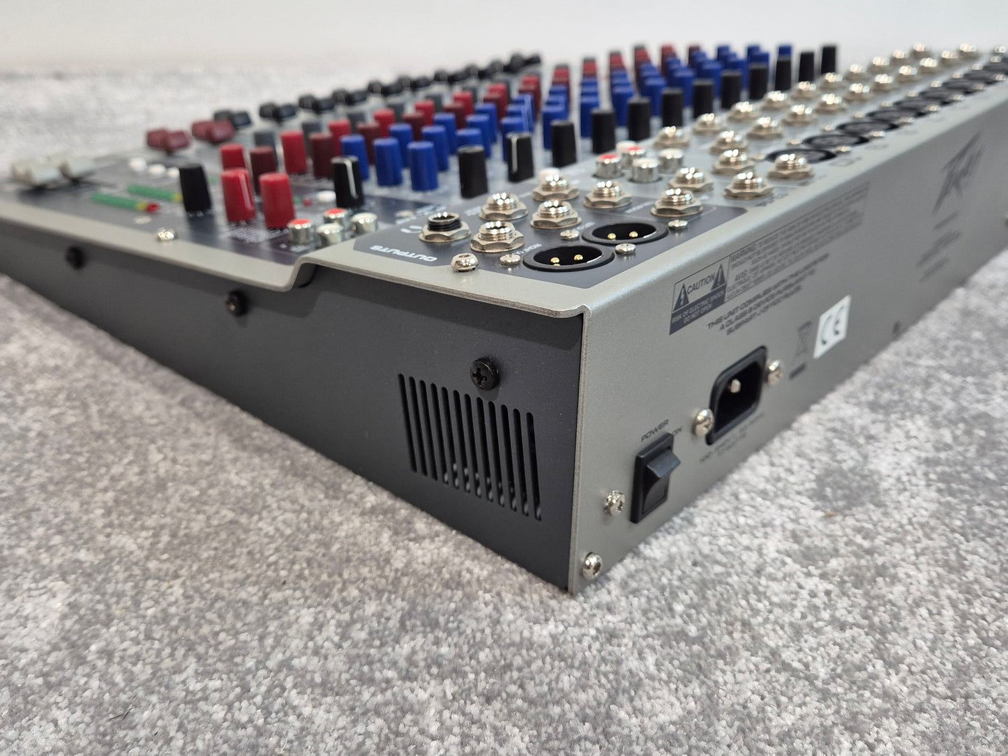 Peavey PV 14 USB Mixer - 14-Channel Mixer - Built-in DSP Effects