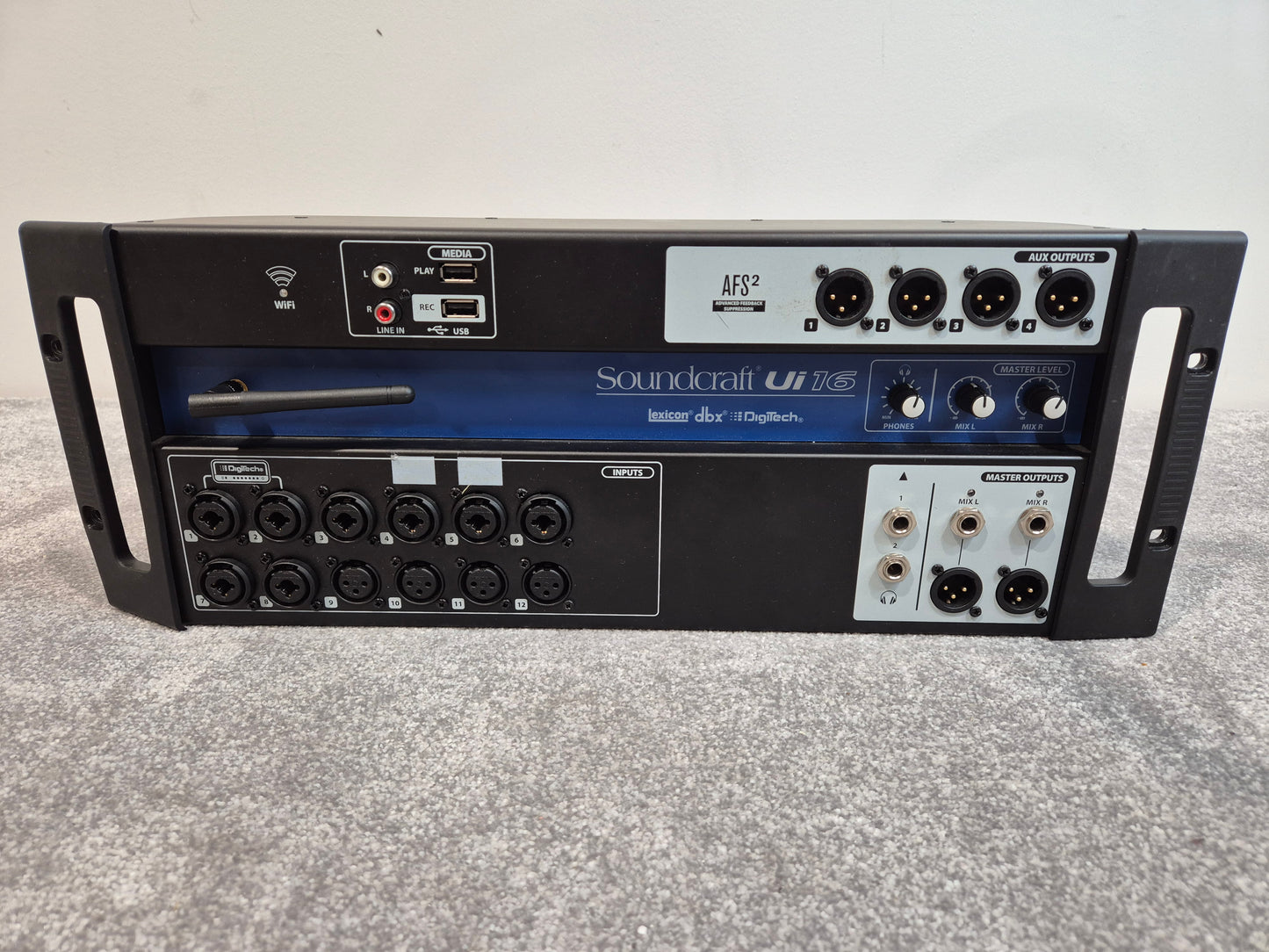 Soundcraft Ui16 - Digital Rack Mixer - WiFi