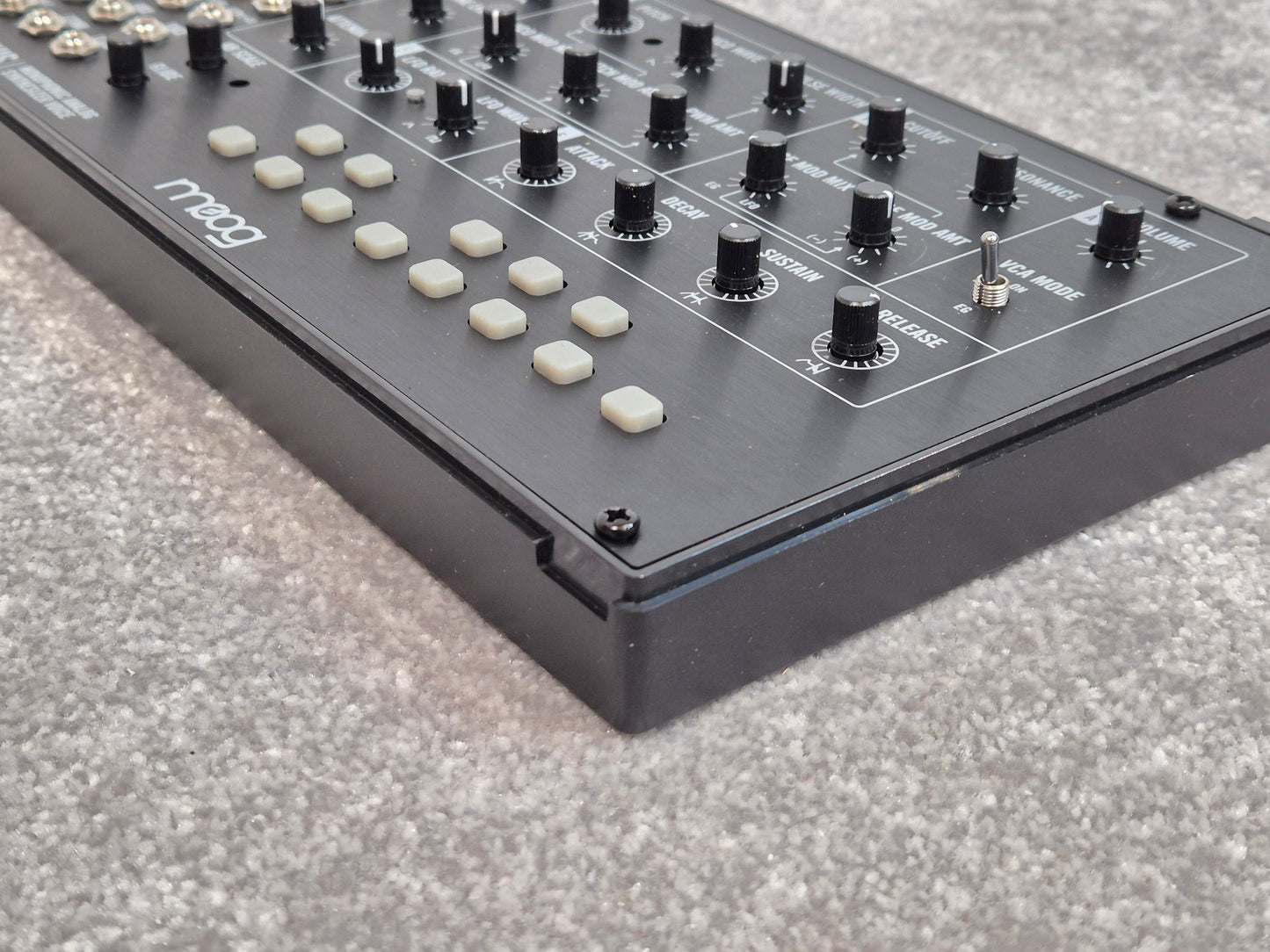 Moog Mavis Analog Synth - Semi-Modular Analog Synthesizer