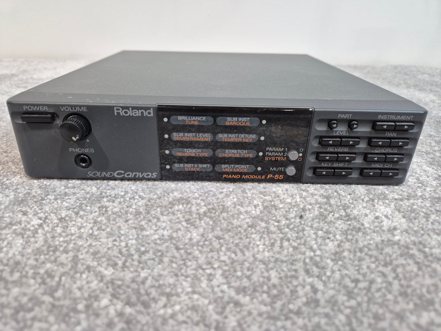 Roland Sound Canvas P-55 - Piano Module Digital Synthesizer