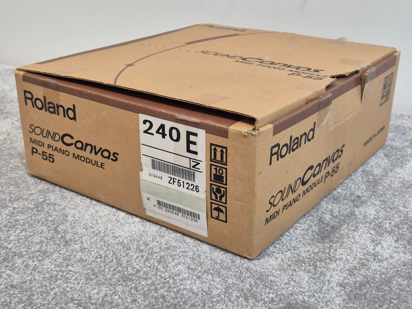 Roland Sound Canvas P-55 - Piano Module Digital Synthesizer