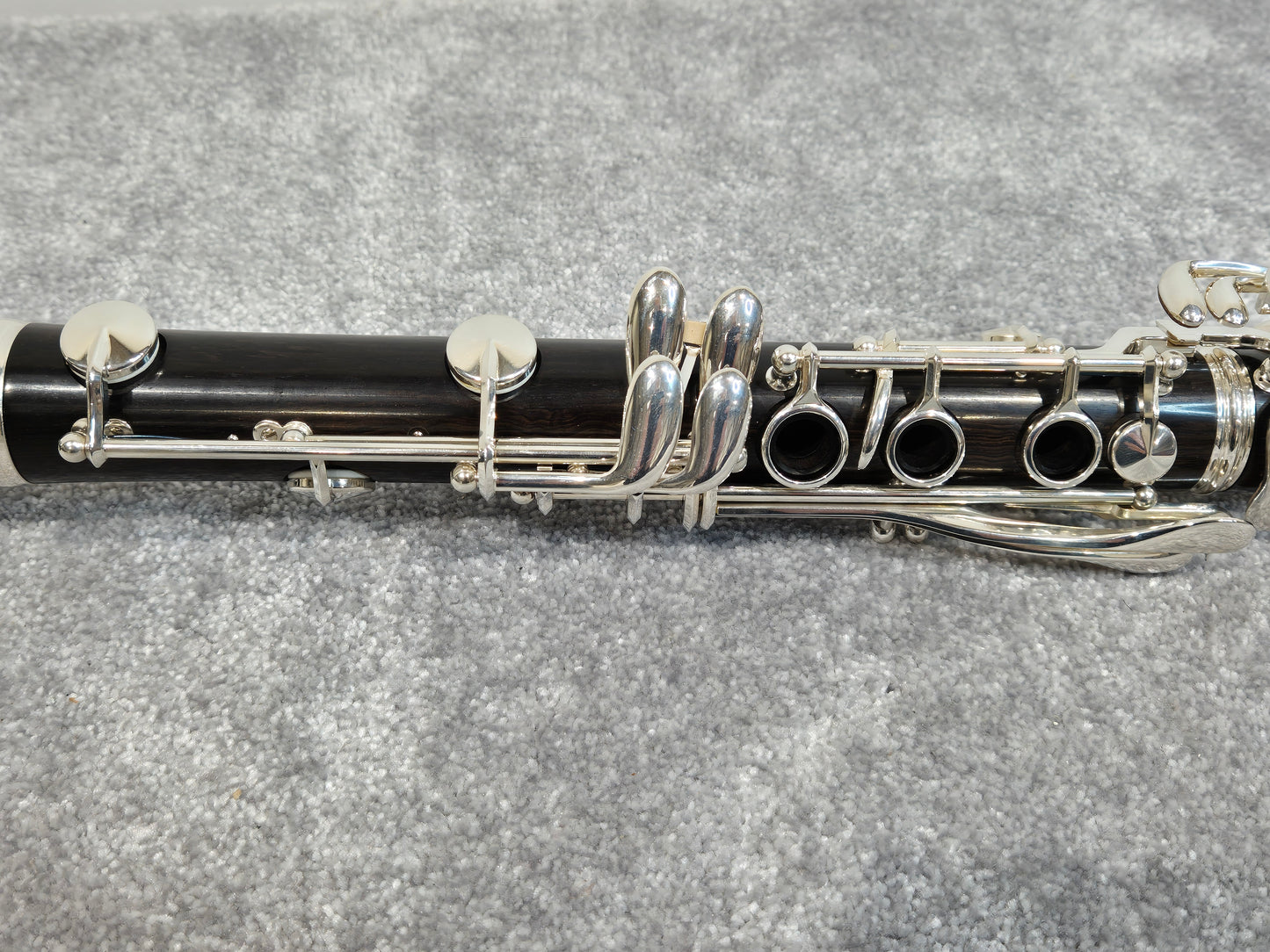 Yamaha YCL-650 Bb Clarinet + Hard Case and Yamaha Soft Bag