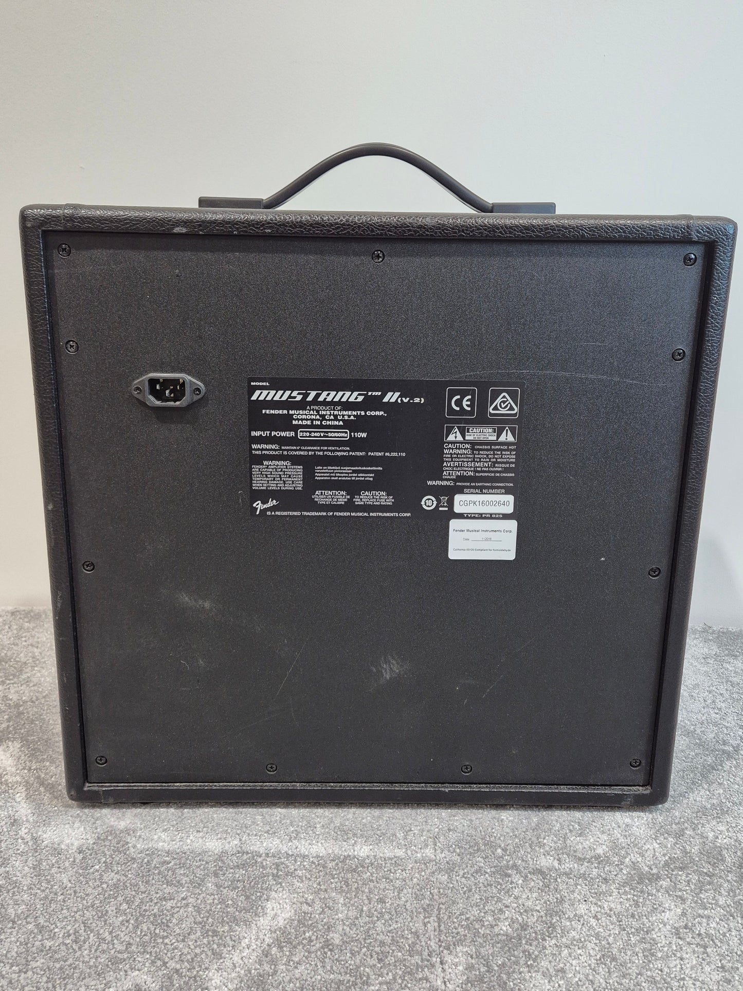 Fender Mustang II Amp - 40 Watt Digital Modeling Amplifier