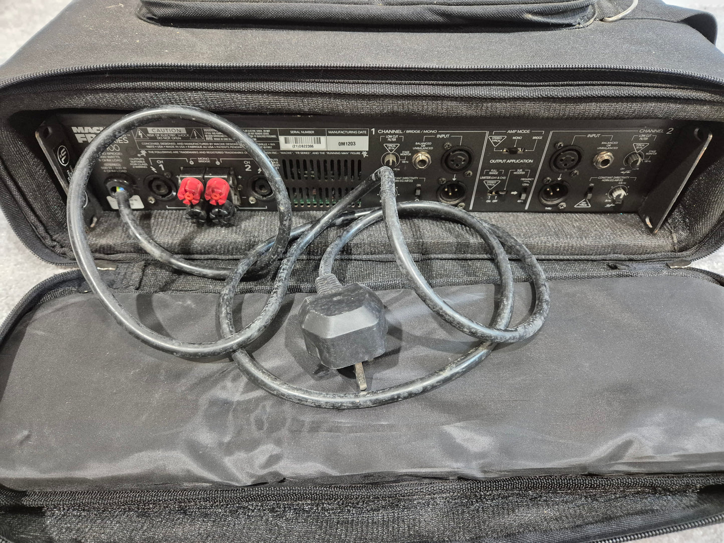 Mackie FR M1400 Amplifier - Dual-Channel - High-Power Output Amplifier