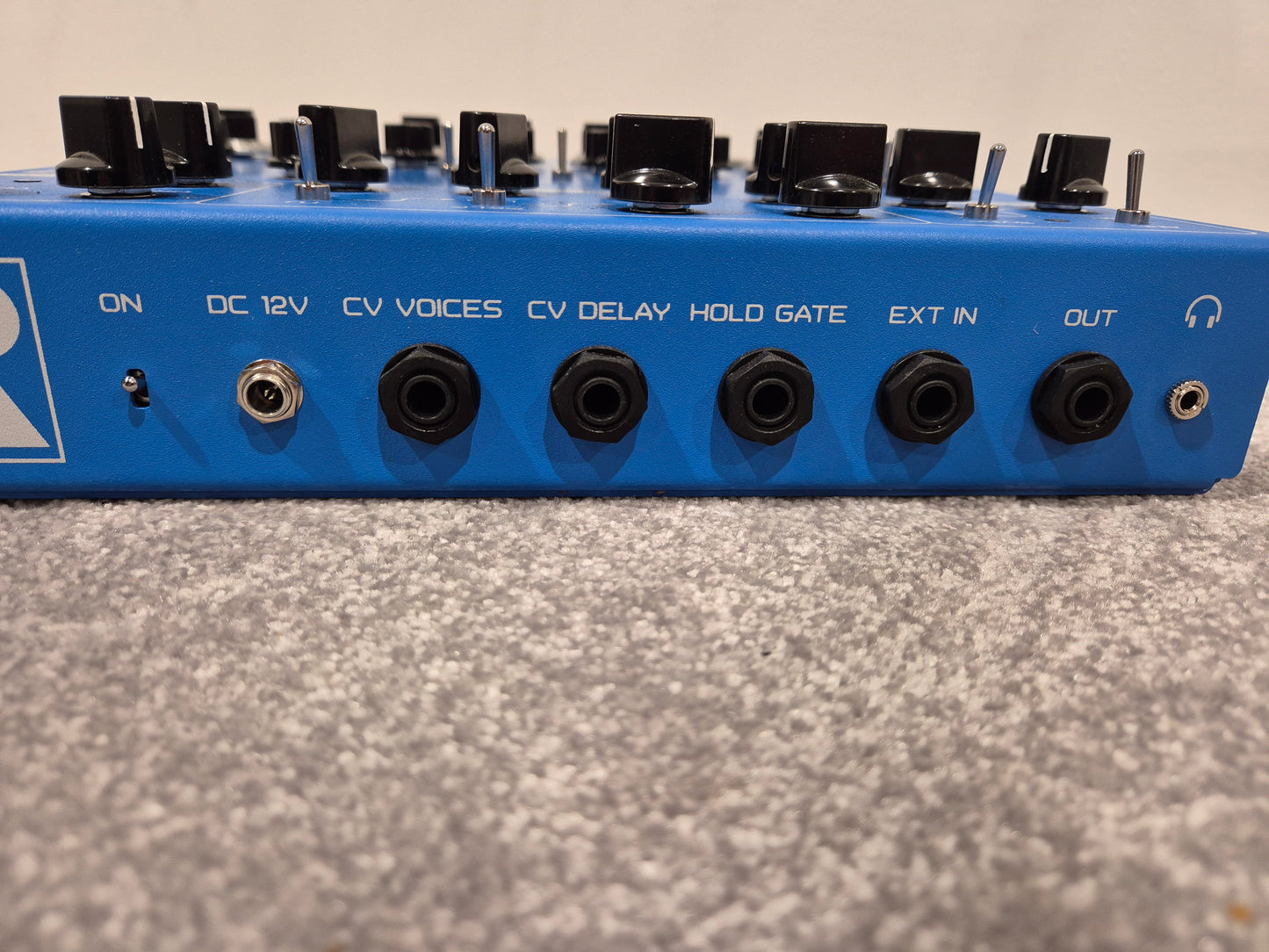 Soma Laboratory Lyra 8 - 8 Voice Organismic Analogue Synthesizer - Blue