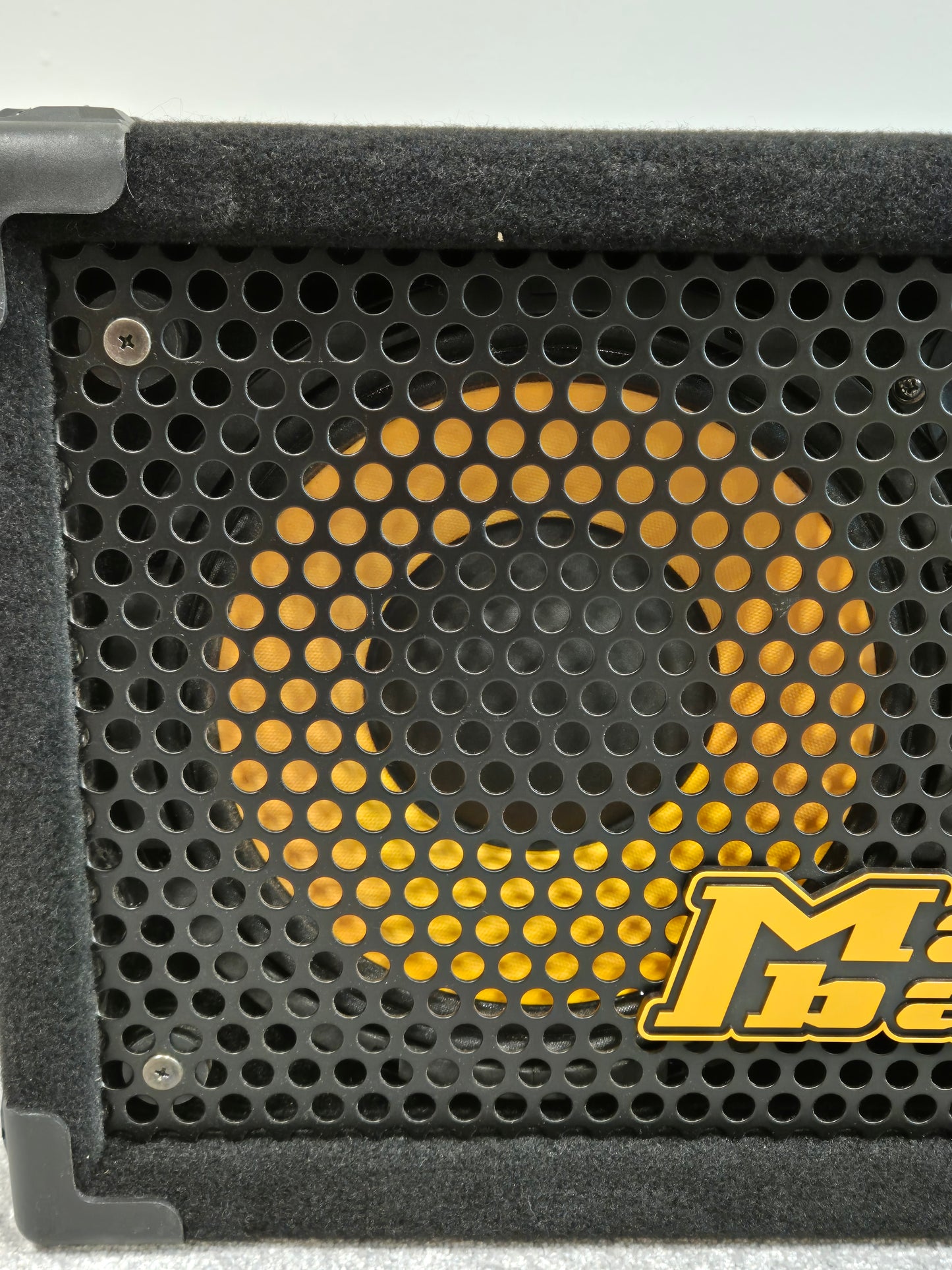 MarkBass Traveler 102 - 400W RMS Bass Speaker Cabinet
