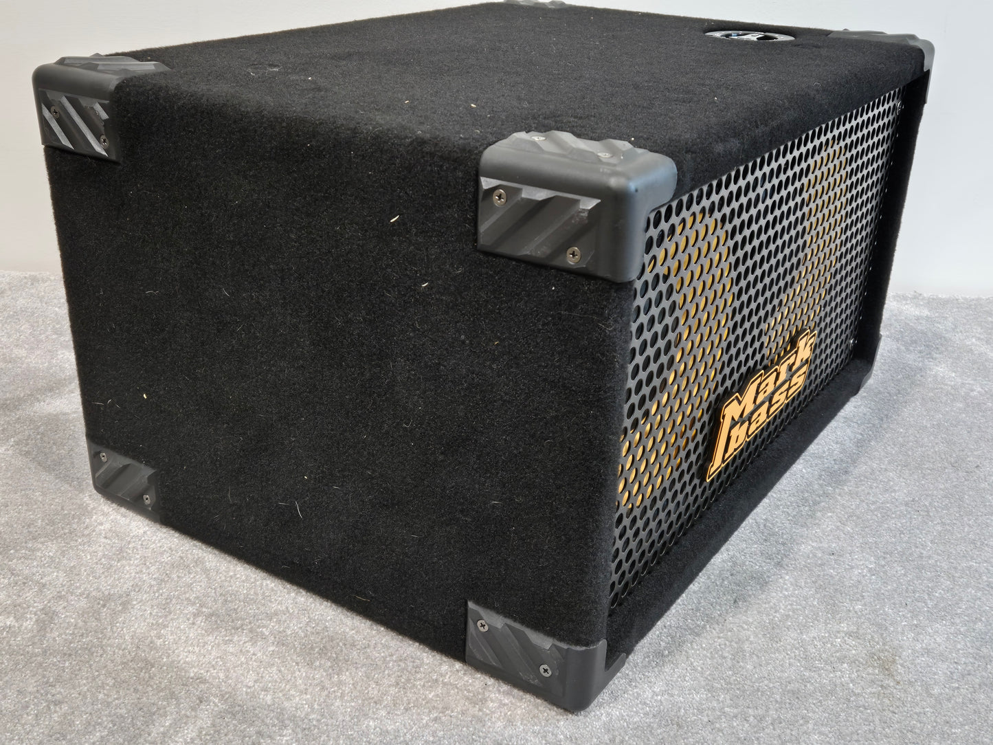 MarkBass Traveler 102 - 400W RMS Bass Speaker Cabinet