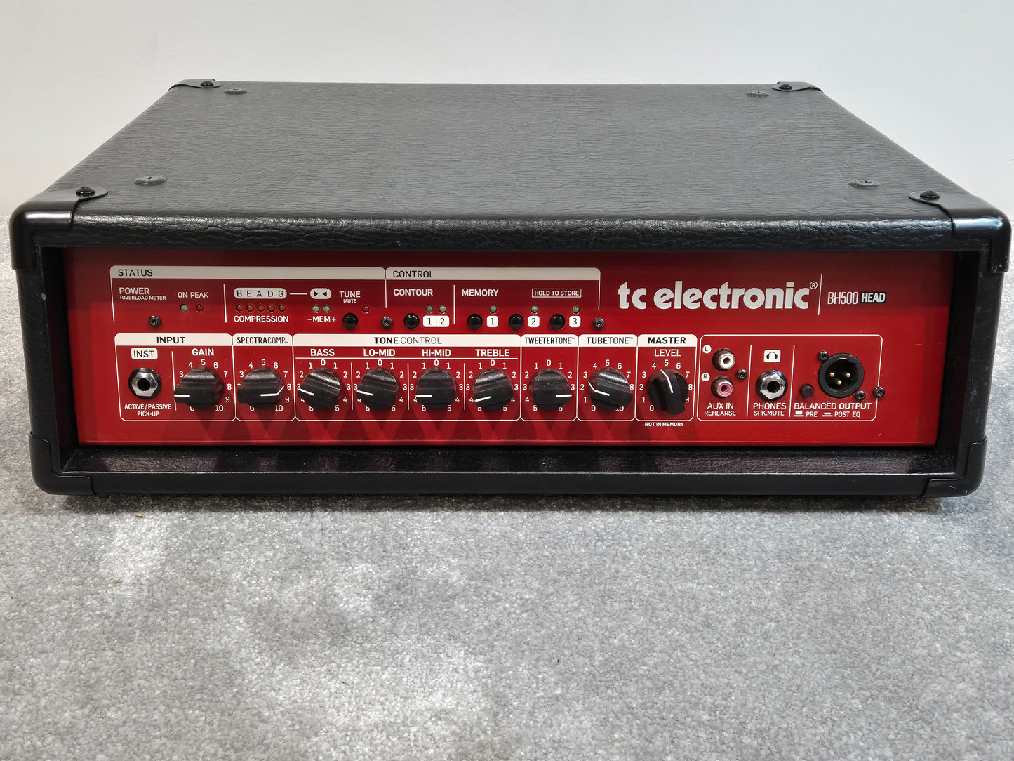TC Electronic BH500 - 500-watt Bass Amp Head