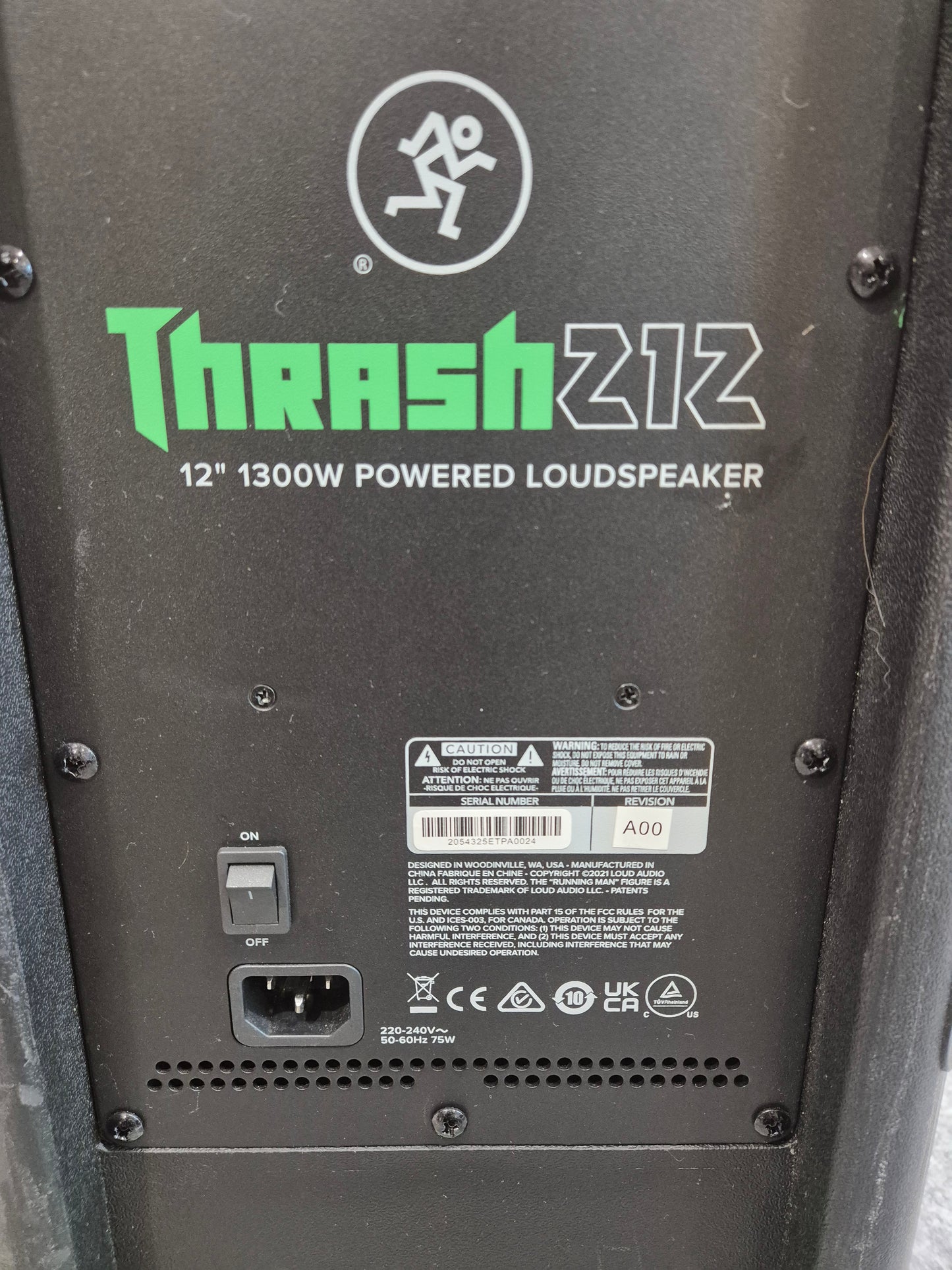 Mackie Thrash 212 - 1300 watts Active PA Speaker