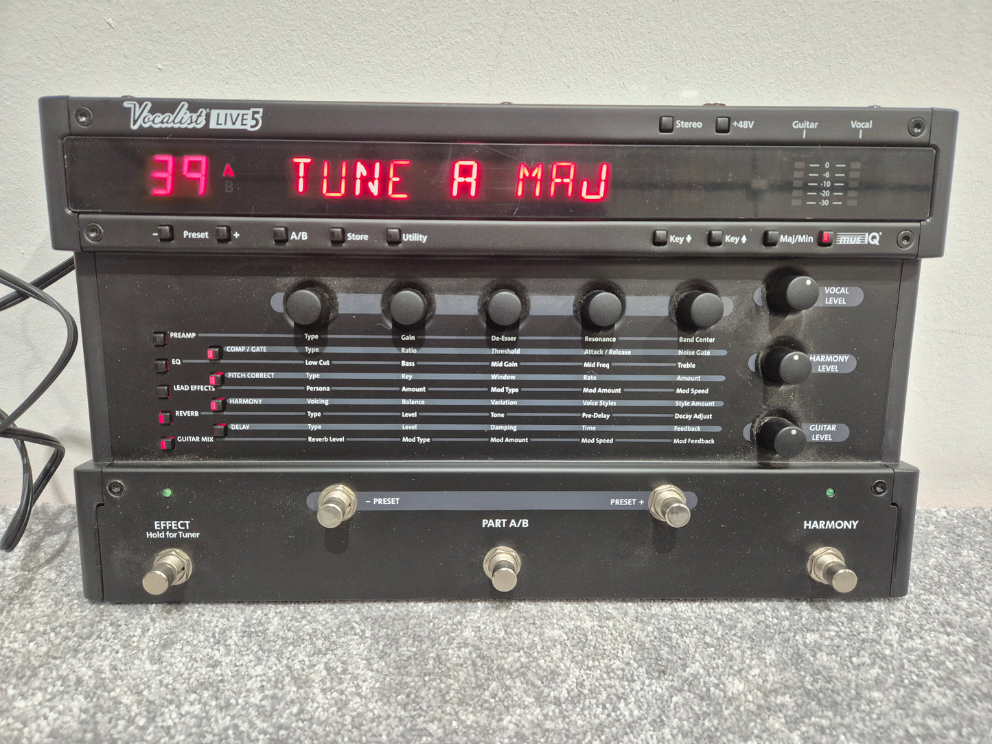 DigiTech Vocalist Live 5 - Vocal Effects and Harmony Processor