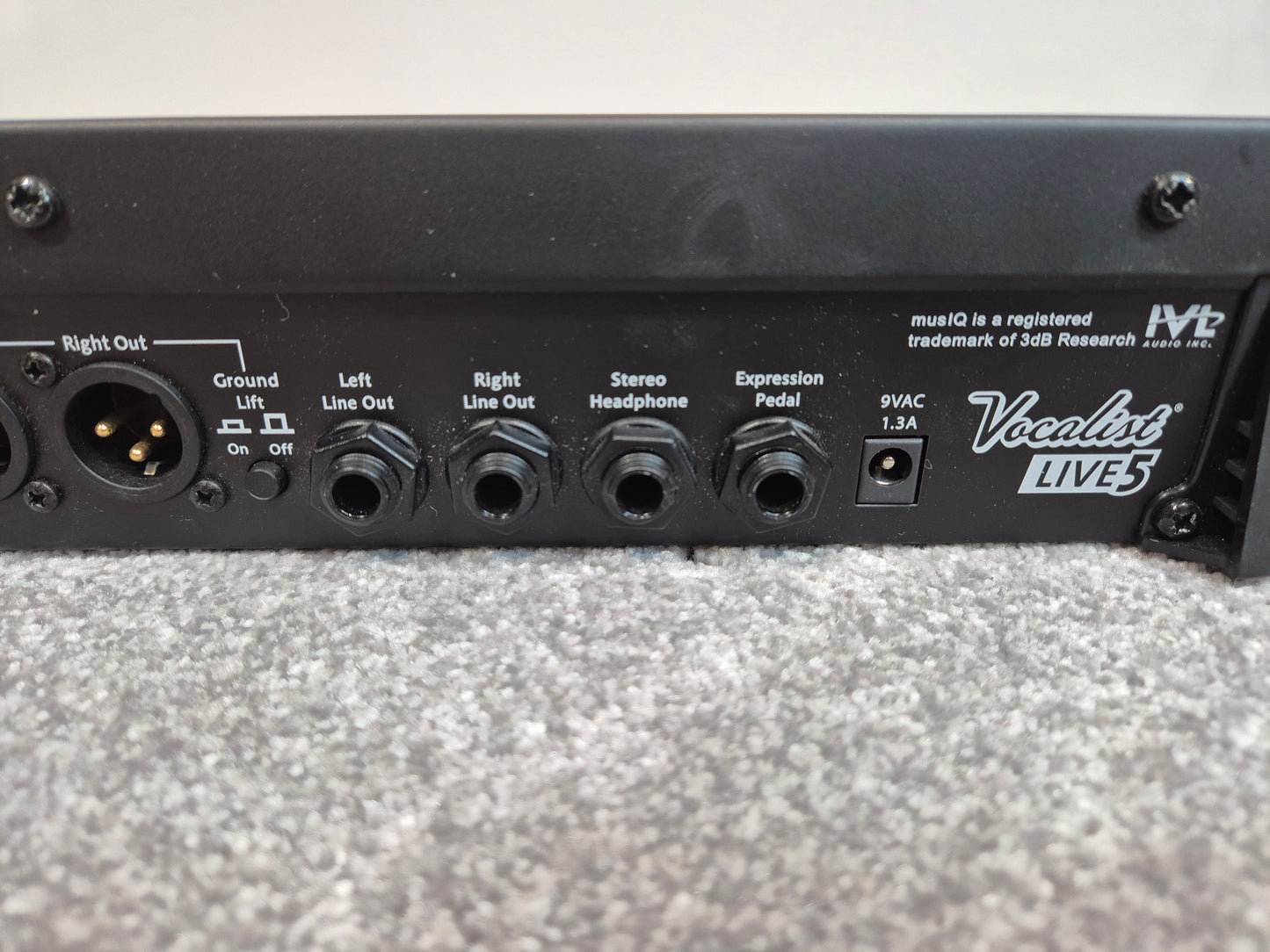 DigiTech Vocalist Live 5 - Vocal Effects and Harmony Processor