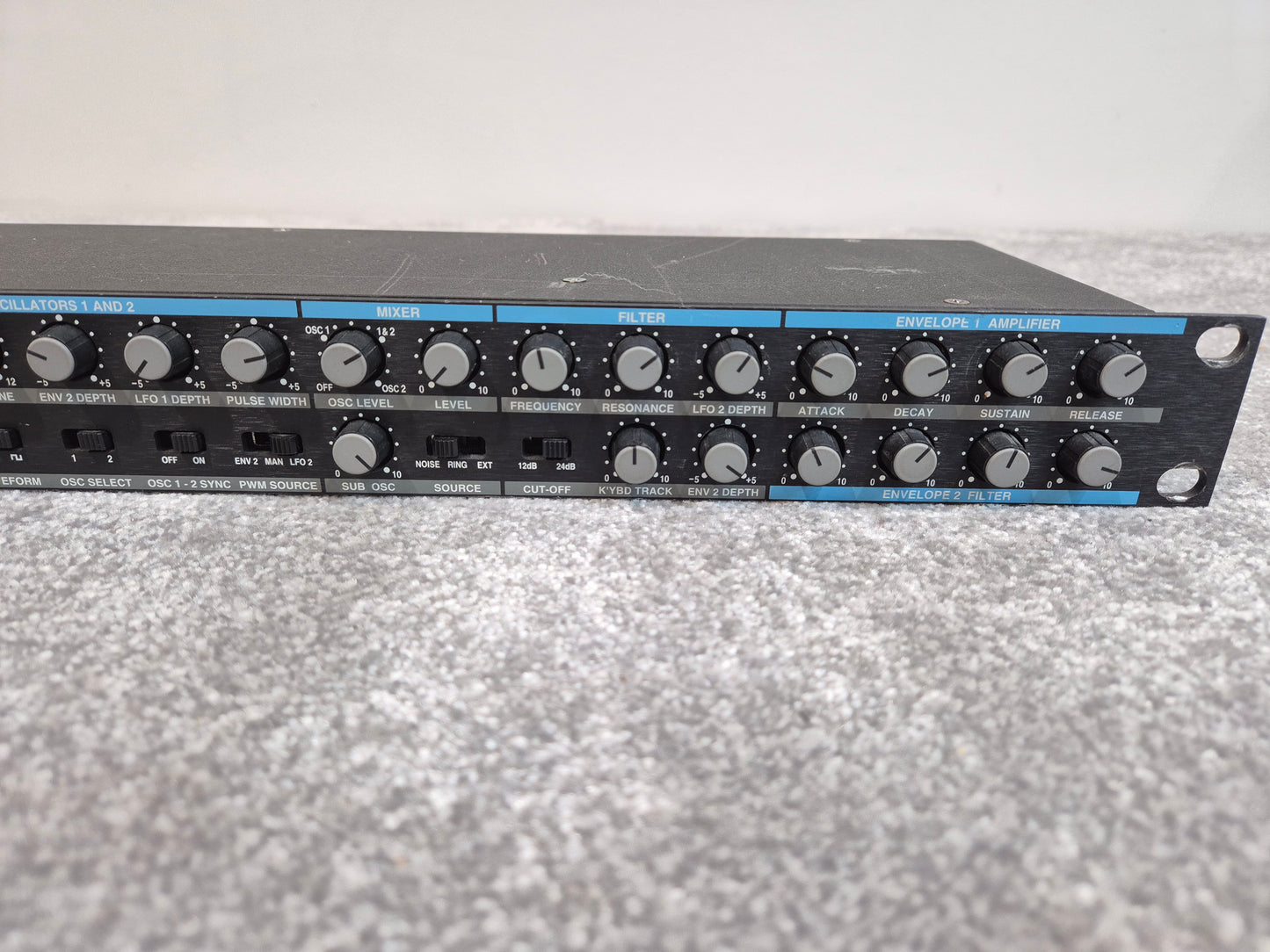Novation Super Bass Station - Rackmount Synthesizer - Faulty Left Channel