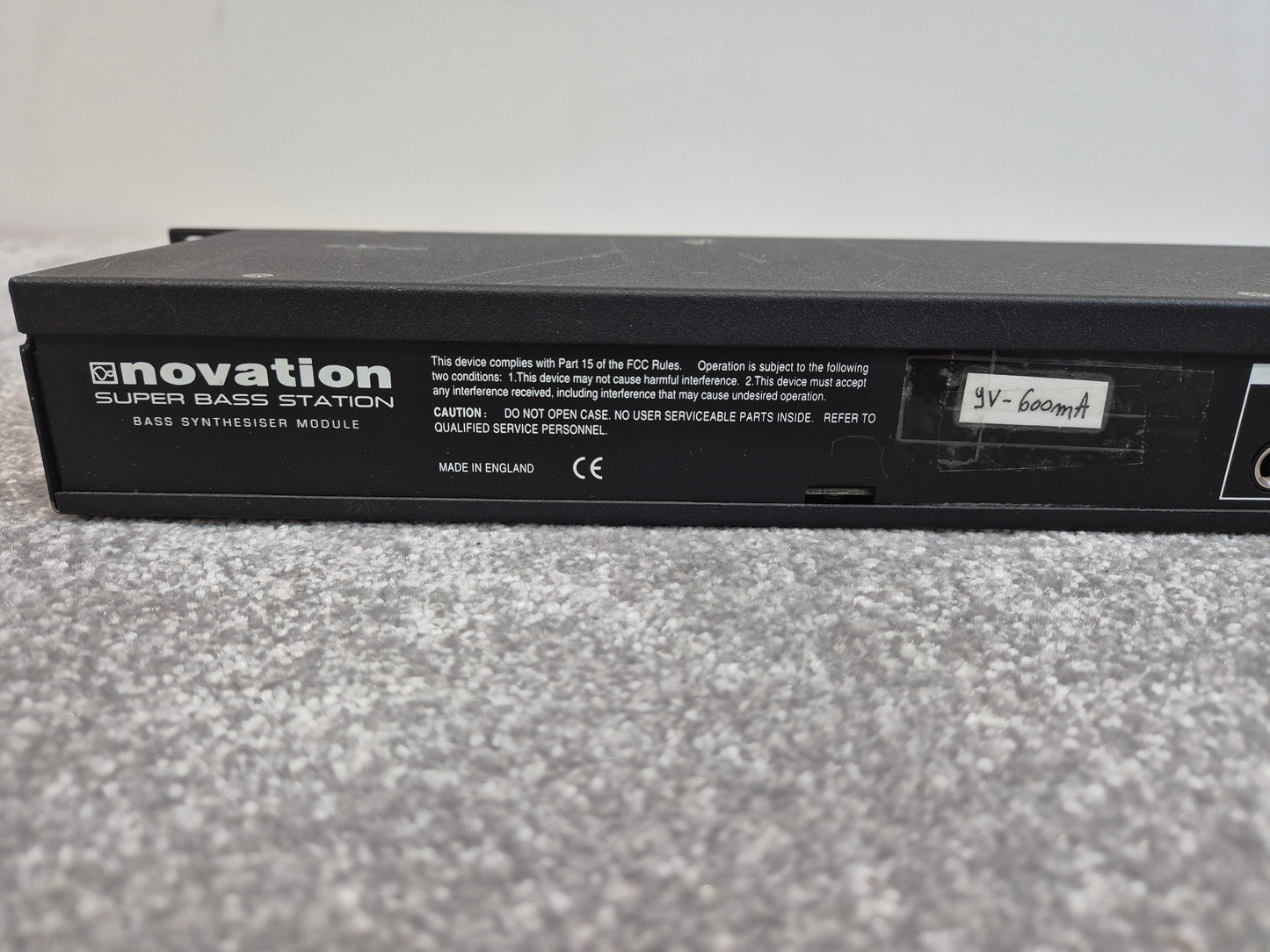 Novation Super Bass Station - Rackmount Synthesizer - Faulty Left Channel